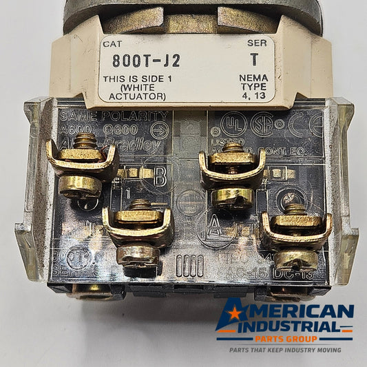 Allen-Bradley 800T-J2 Series T 30mm 3-position selector switch for industrial control panel operation
