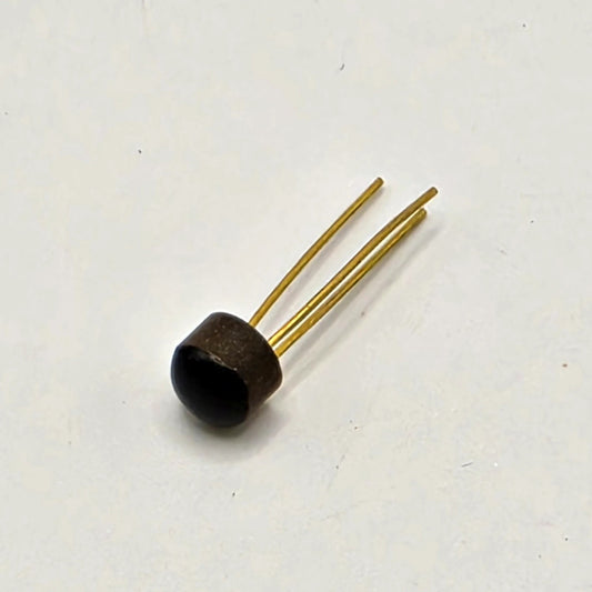 Lot of 10 ECG128 2N3568 NPN silicon transistors gold leads for audio and video amplifier repair from American Industrial Parts Group