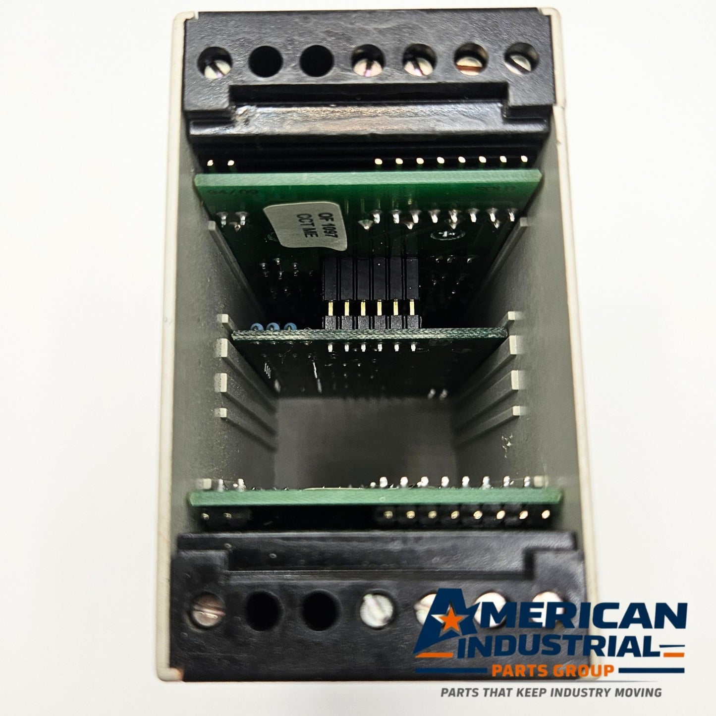 Omega CCT-08 current signal conditioner 115VAC 4-20mA output for industrial automation and process control applications