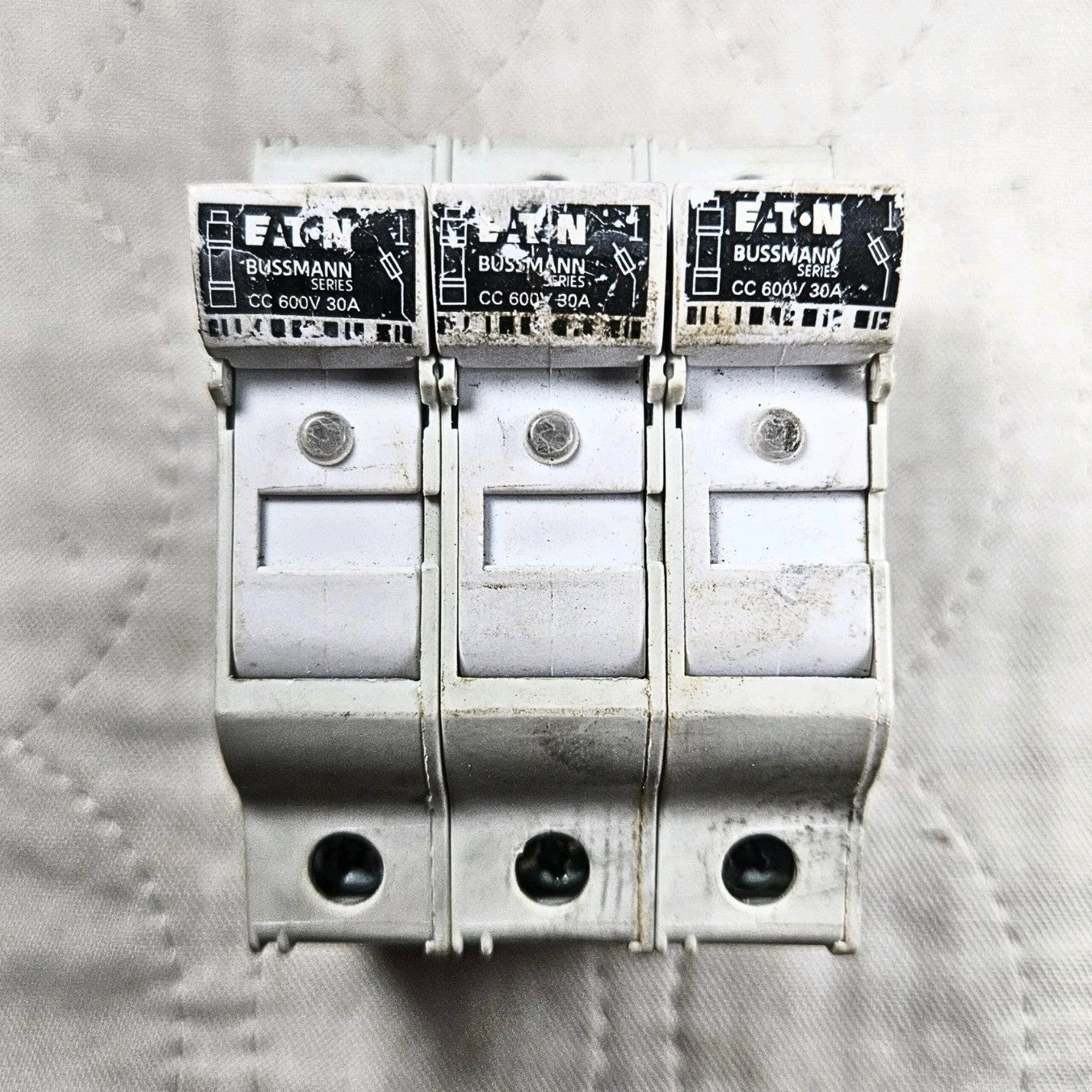 Industrial fuse holder and fuse protection component for control-panel wiring
