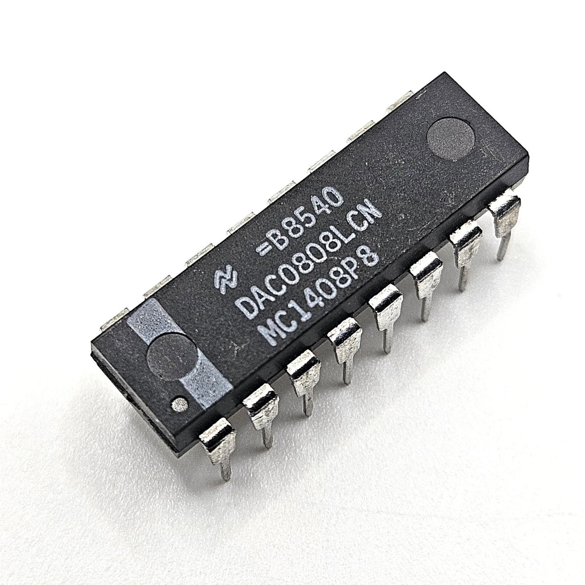 National Semiconductor DAC0808LCN MC1408P8 8-Bit D/A Converter DIP-16 NOS