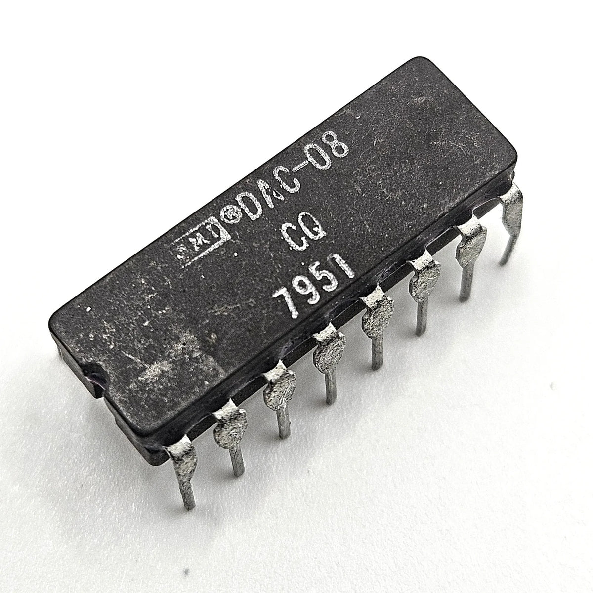 AMD DAC-08CQ 8-Bit High-Speed D/A Converter Ceramic DIP Vintage NOS
