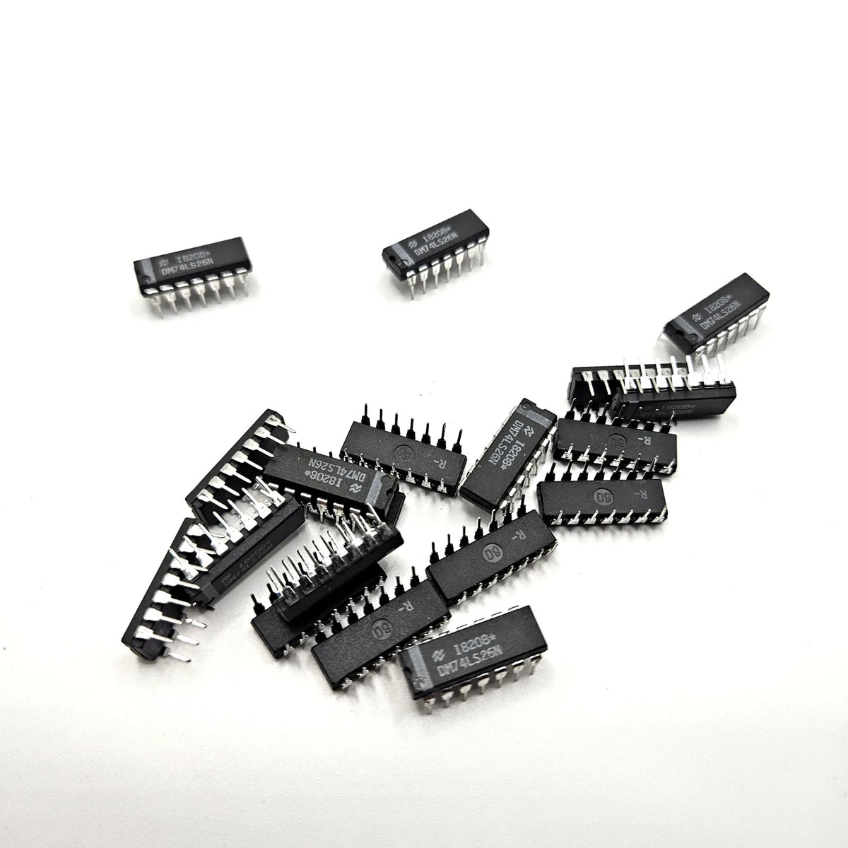 Lot of 10 National Semiconductor DM74LS26N Quad NAND Gate DIP-14 Vintage NOS