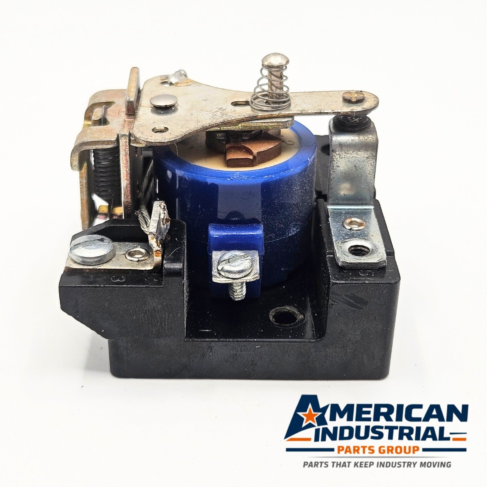 Delta Controls 900 SPST-NO industrial relay for motor control and MRO repair. American Industrial Parts Group.