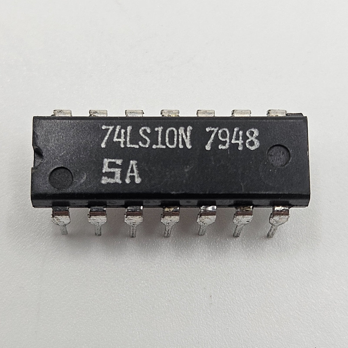 Lot of 10 Signetics 74LS10N Triple 3-Input NAND Gate TTL IC 14-Pin DIP NOS
