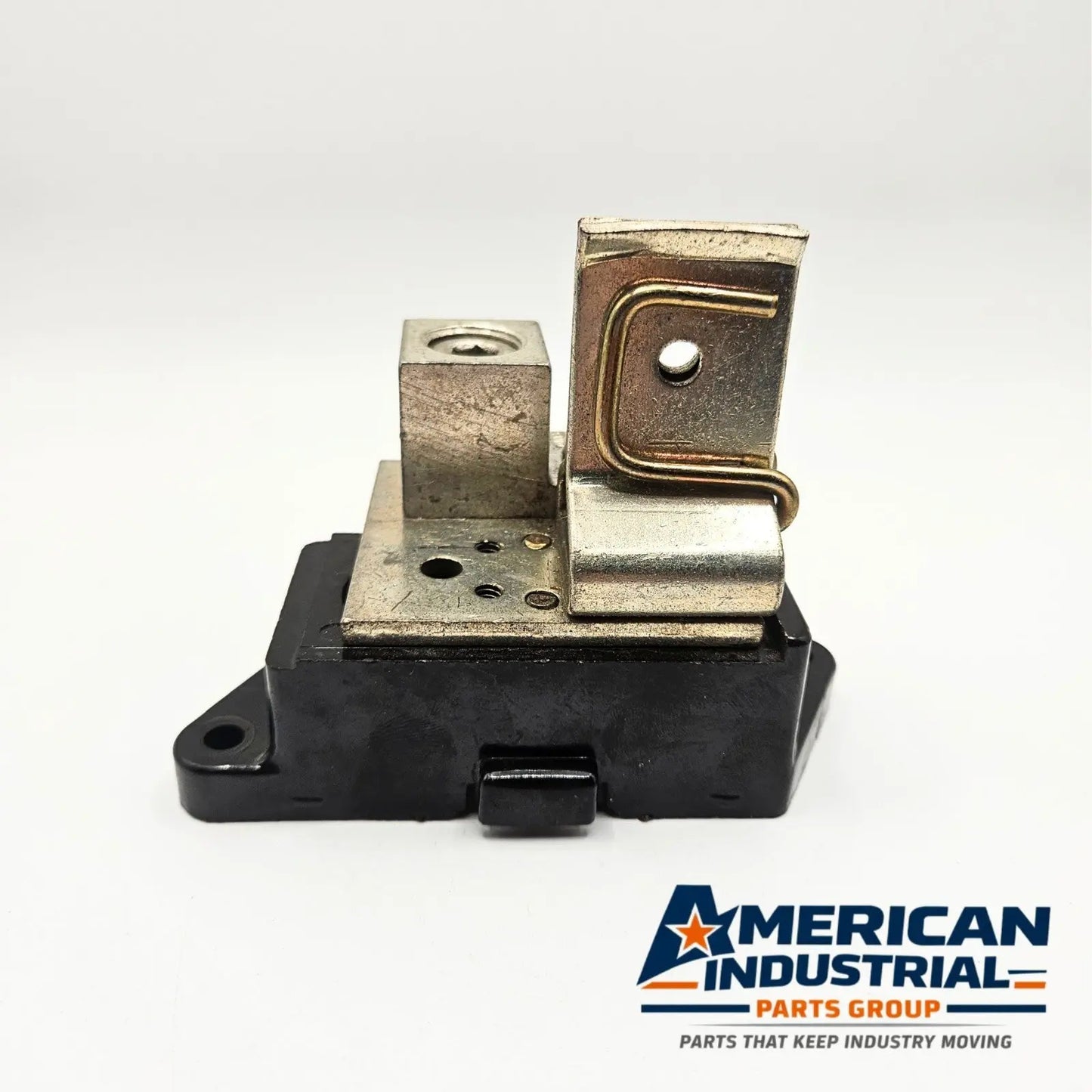 ILSCO D113 heavy duty terminal lug component used in industrial MRO electrical repair. American Industrial Parts Group.