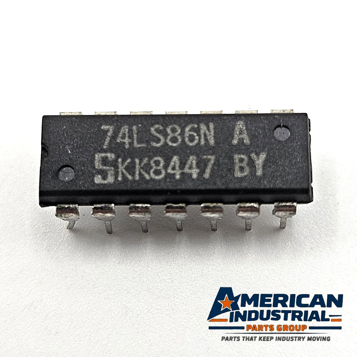 74LS86N quad 2-input XOR gate 14-pin DIP new old stock for vintage electronics repair and TTL logic circuits