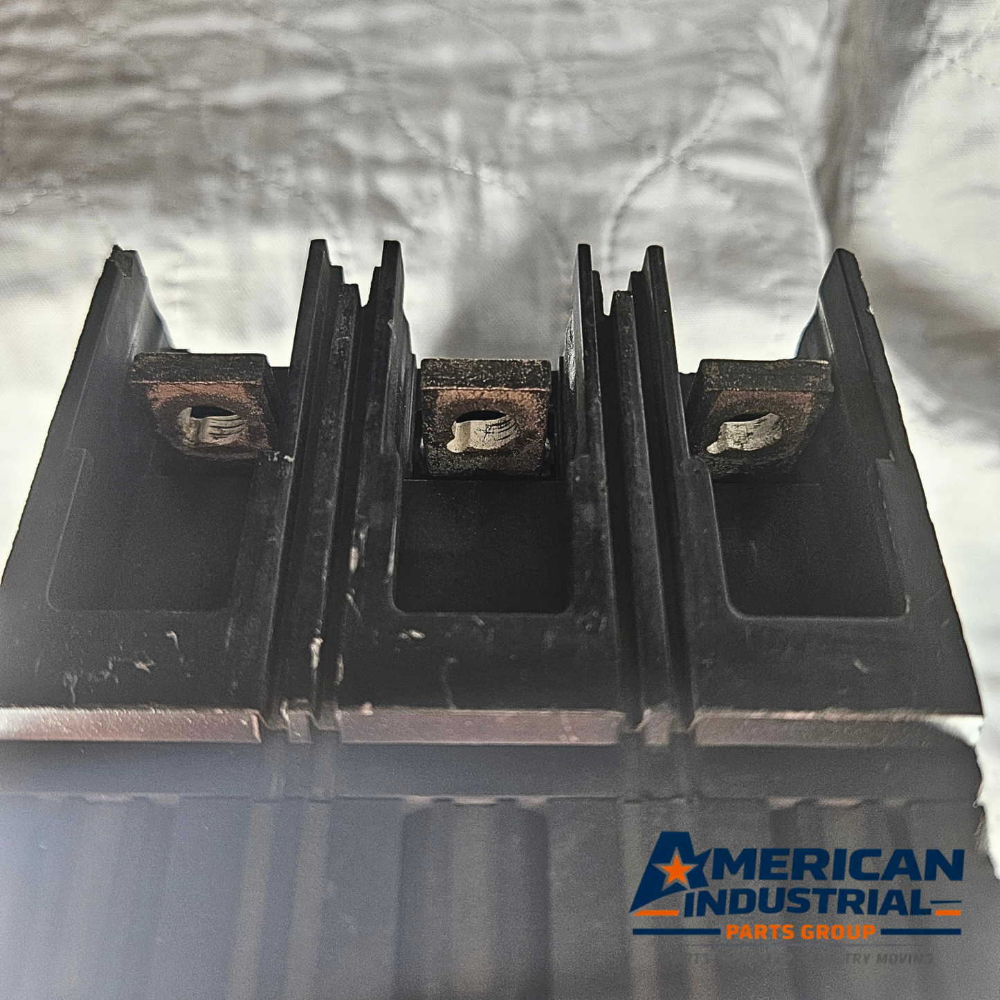 ABB SACE SM2 160A 690V circuit breaker disconnect for industrial electrical panels and MRO applications