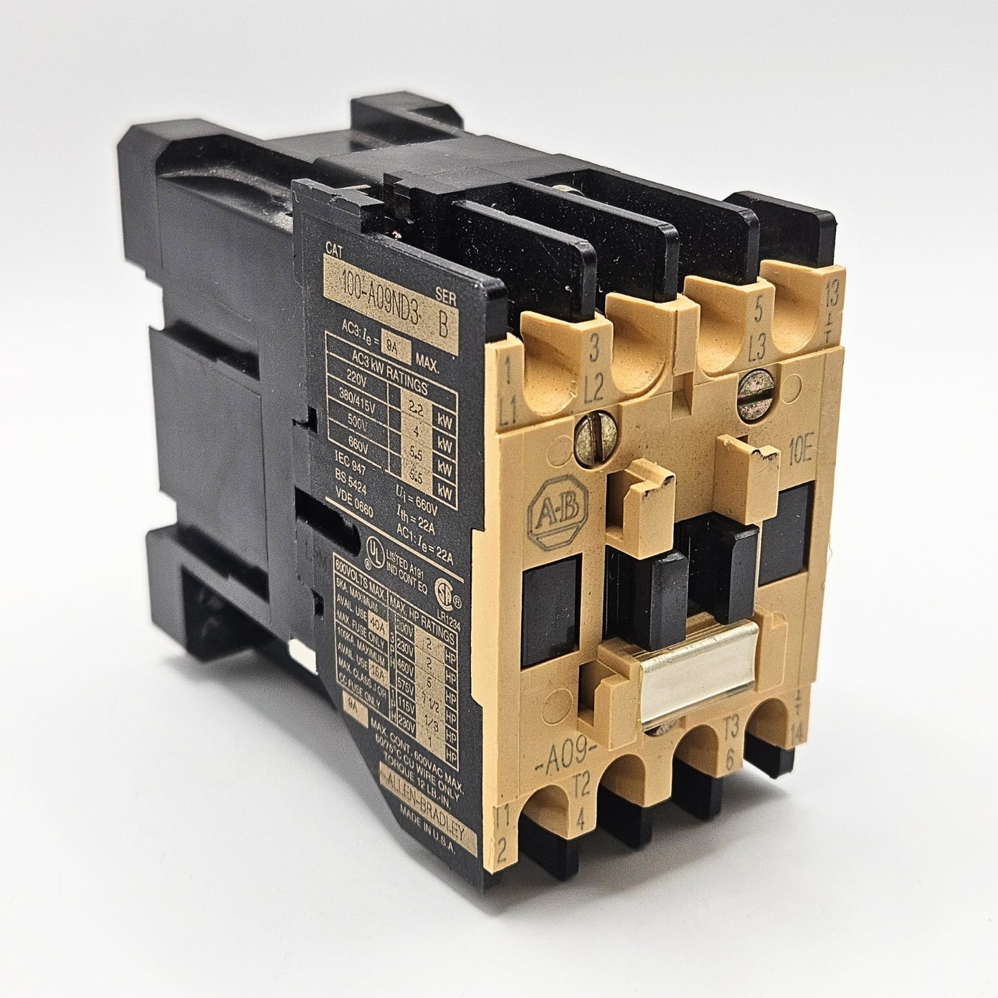 Allen-Bradley 100-A09ND3 Series B IEC contactor 120VAC coil 9A 3-pole for motor control and industrial automation systems