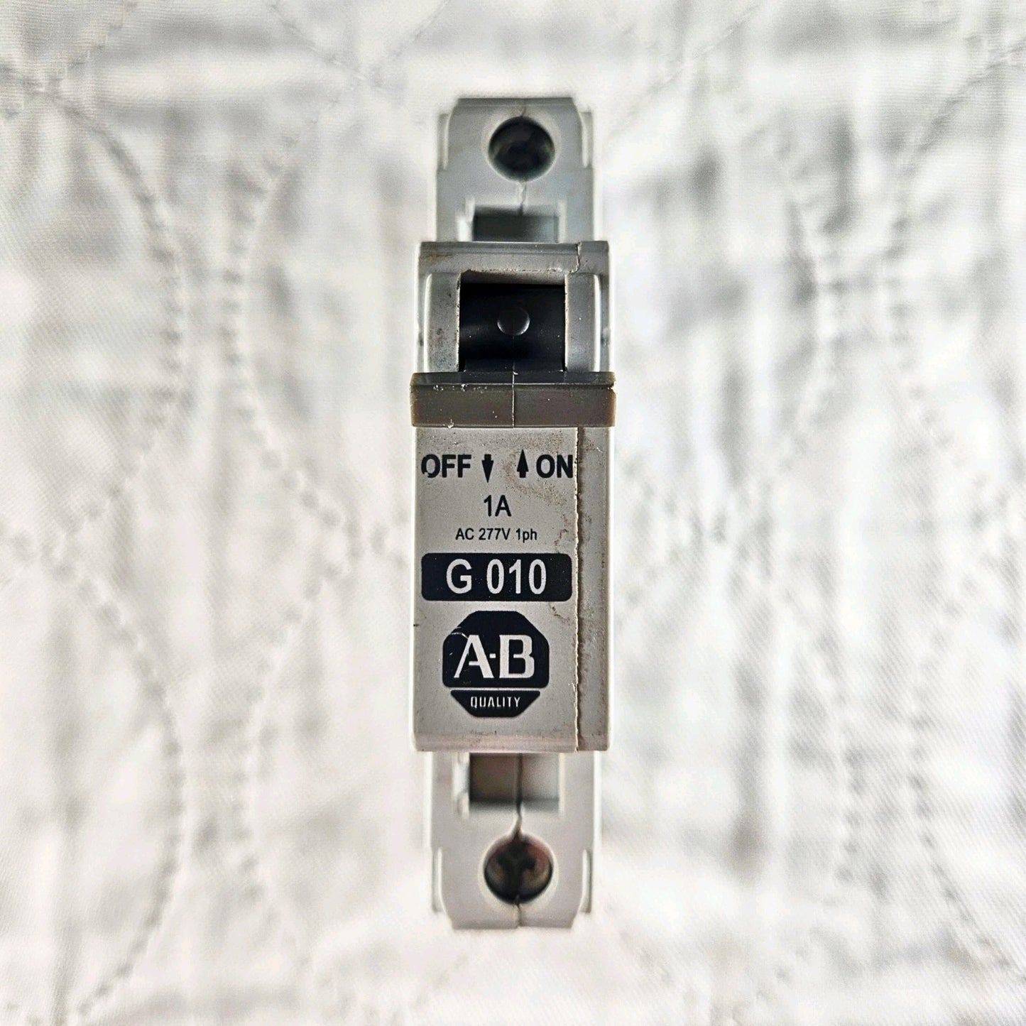 Allen-Bradley 1492-CB1G010 Circuit Breaker industrial automation/MRO circuit protection component. American Industrial Parts Group.