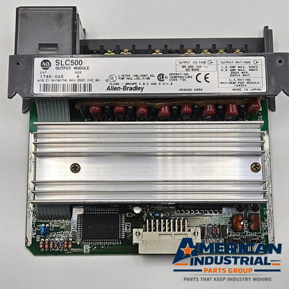 Allen-Bradley 1746-OA8 Series A SLC 500 8-point AC output module 85-265VAC for PLC automation systems and control panels