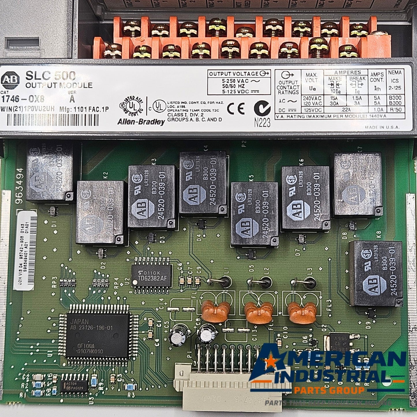 Allen-Bradley 1746-OX8 Series A SLC 500 8-point relay output module for PLC automation systems and control panels