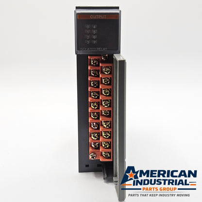 Allen-Bradley 1746-OX8 Series A SLC 500 8-point relay output module for PLC automation systems and control panels