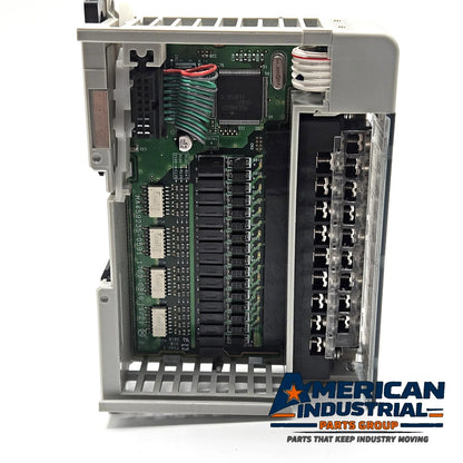Allen-Bradley 1769-OB16 Series B Compact I/O 16-point 24VDC sourcing output module for CompactLogix PLC systems