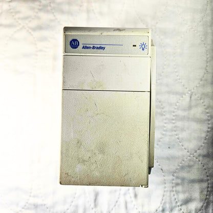 Allen-Bradley 1769-PA4 Compact I/O AC power supply Series A for PLC automation systems and control panels