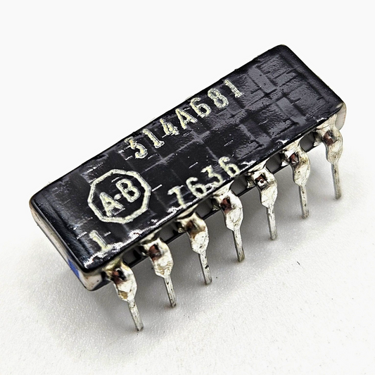 Allen-Bradley 314A681 680 ohm 2% thick-film resistor network 14-pin DIP for industrial circuit board repair and replacement