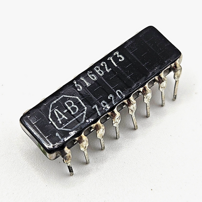 Allen-Bradley 316B273 27K ohm bussed fixed-film resistor network 16-pin ceramic DIP for circuit board and electronic equipment repair