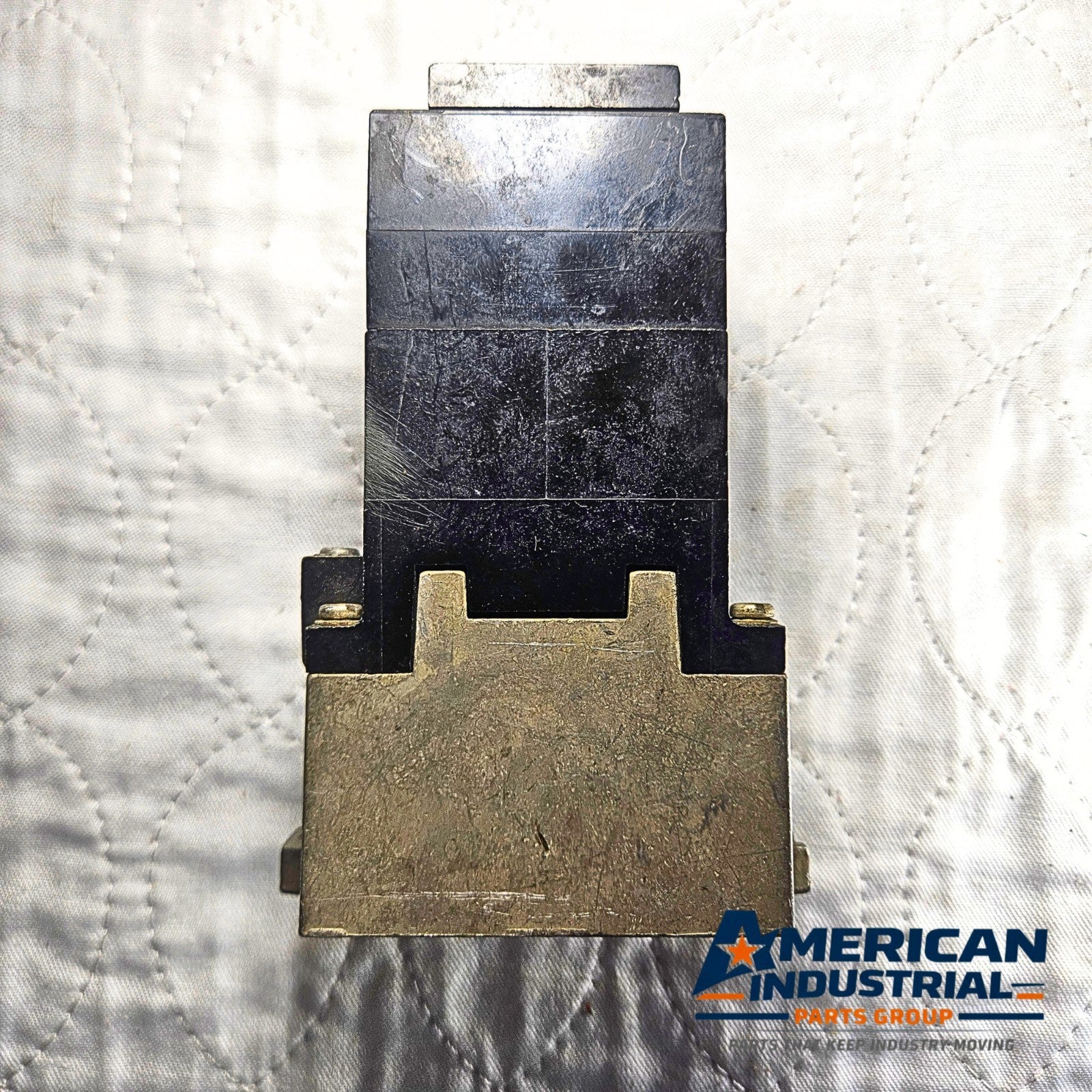 Allen-Bradley 700 Type P Control Relay industrial automation/MRO relay component. American Industrial Parts Group.