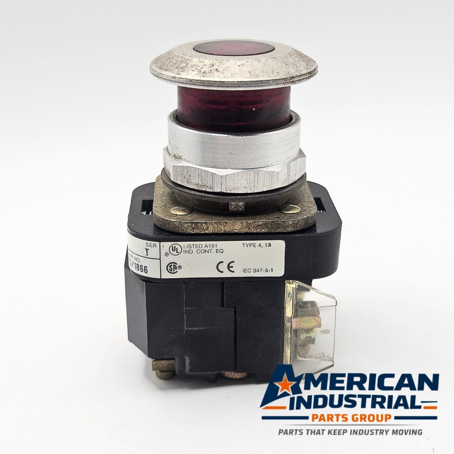 Allen-Bradley 800T-FXP16D4 red illuminated mushroom push-pull push button for industrial control panels and motor control systems