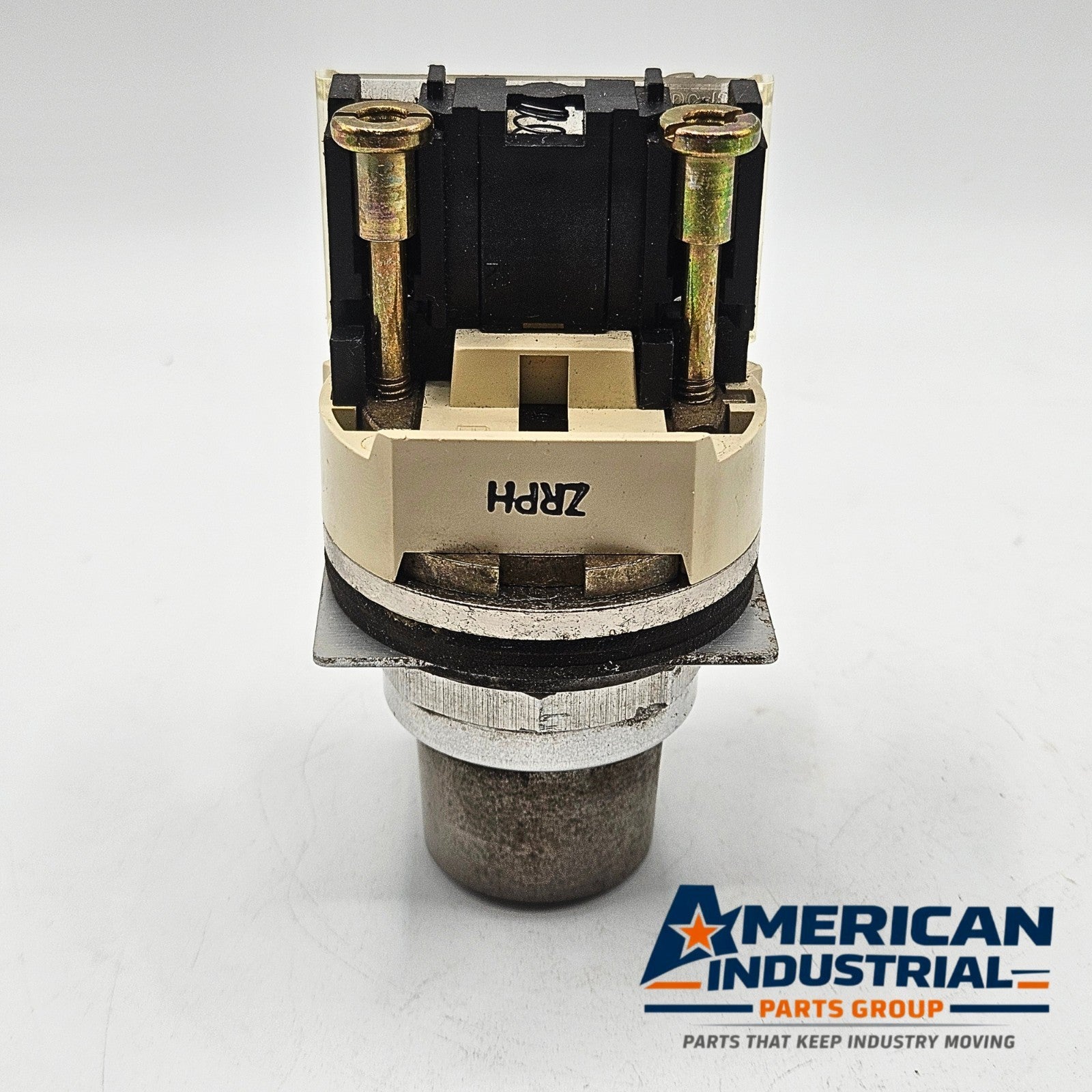 Allen-Bradley 800T-H31 30mm 2-position keyed selector switch NEMA 4/13 for industrial control panel operation