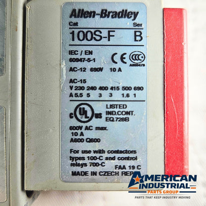 Allen-Bradley Guardmaster A31 700-CF310D 100S-F safety relay for machine safety systems and industrial automation