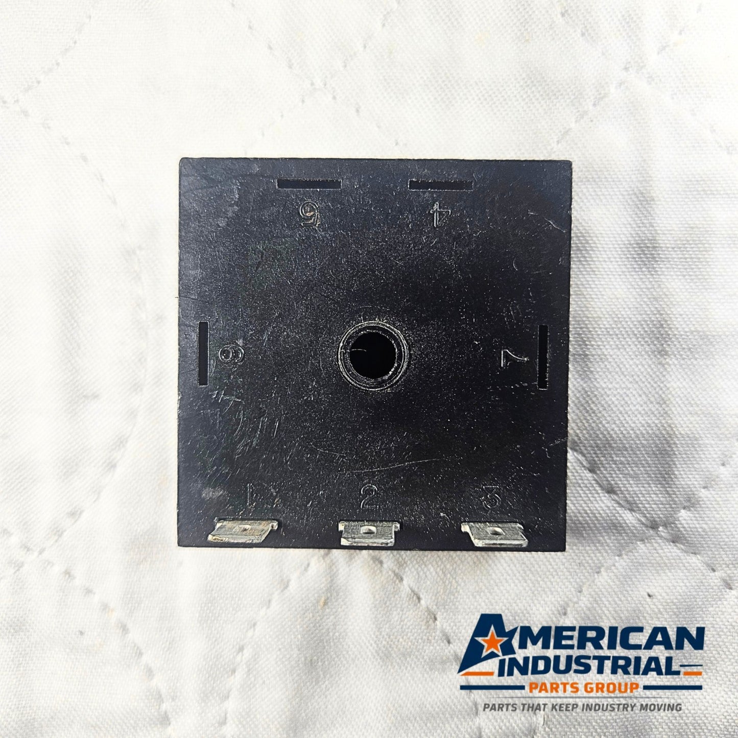 Artisan Controls 4300F-2-2-B interval timer 12VDC 1A 2-second delay for industrial control panels and automation systems