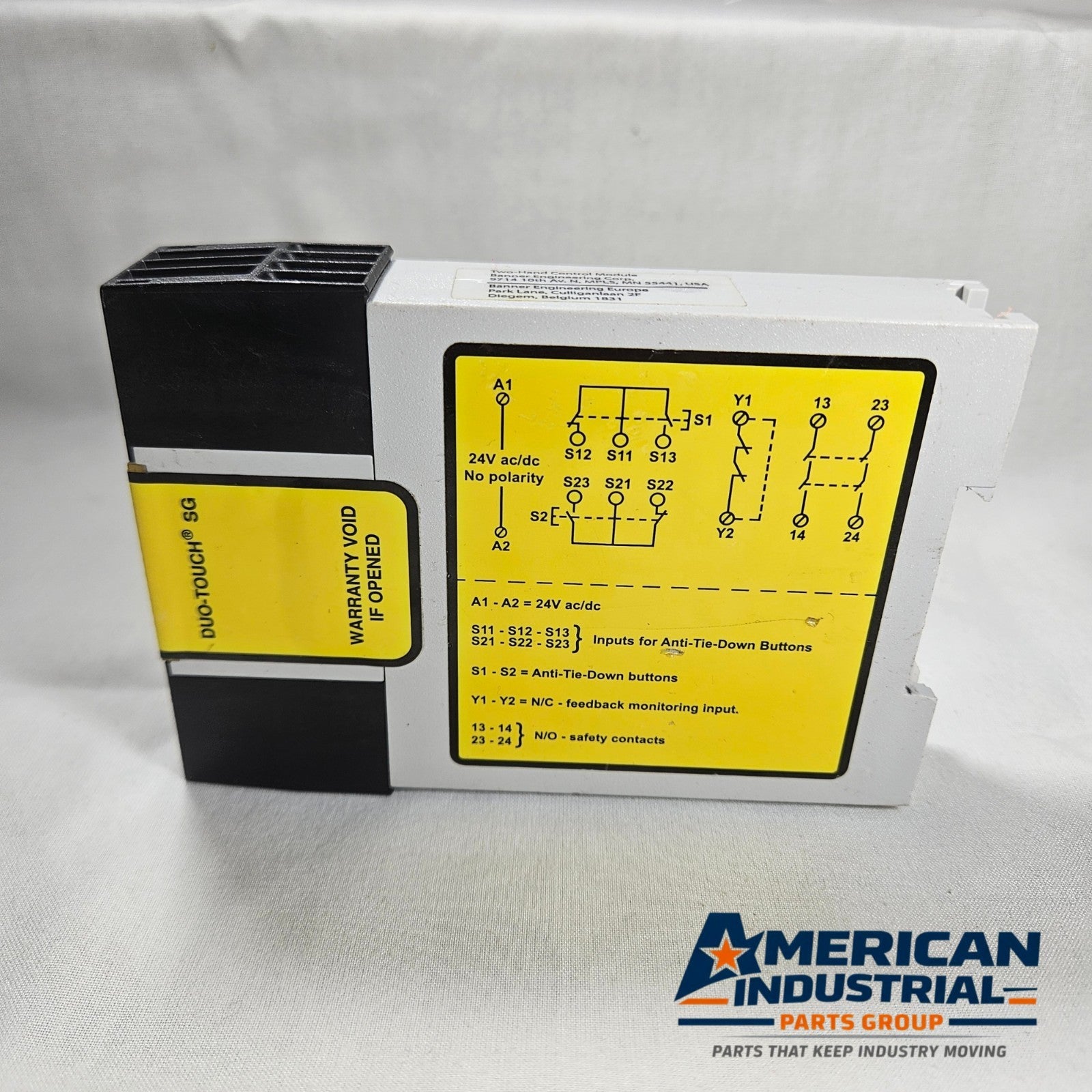 Banner AT-FM-10K machine safety relay for industrial automation and MRO applications. American Industrial Parts Group.
