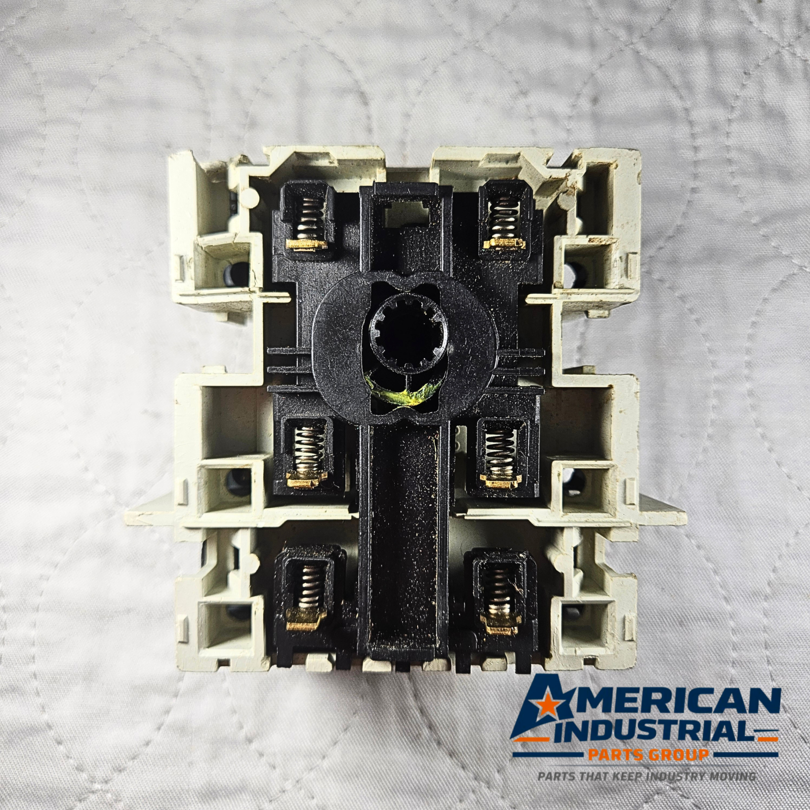 Bussmann CFD30J3 30A disconnect switch 600VAC 3-phase Class J fuse for industrial electrical panels and MRO applications