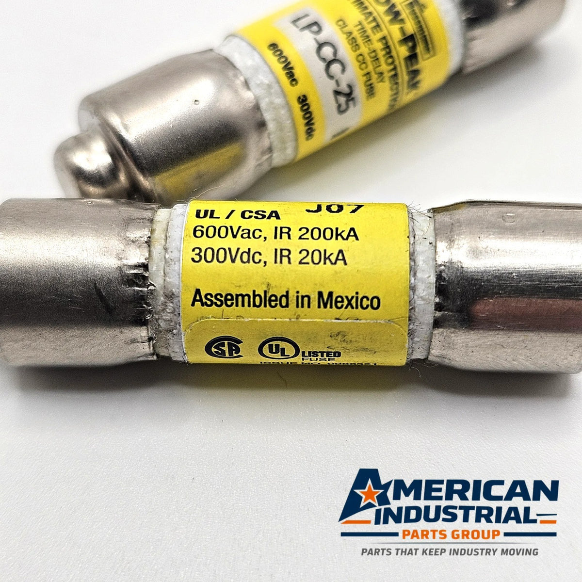 Bussmann LP-CC-25 25A 600VAC Class CC dual-element time-delay fuse for industrial circuit protection