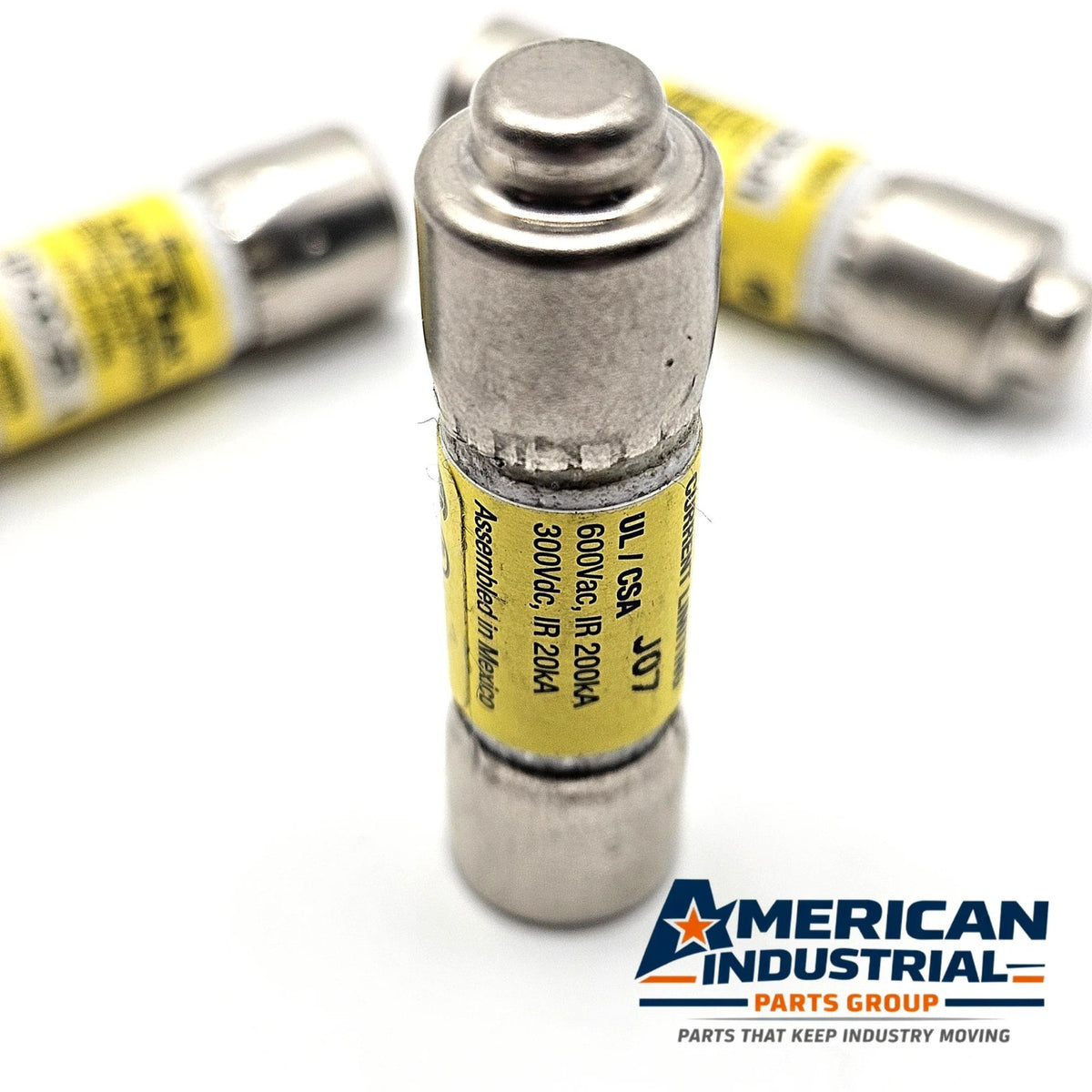 Bussmann LP-CC-25 25A 600VAC Class CC dual-element time-delay fuse for industrial circuit protection
