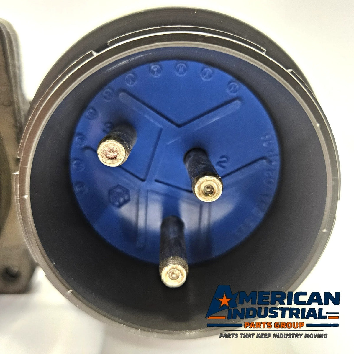 Crouse-Hinds ARK-trol RPC 60A 600VAC heavy industrial pin and sleeve power connector plug and flanged receptacle set