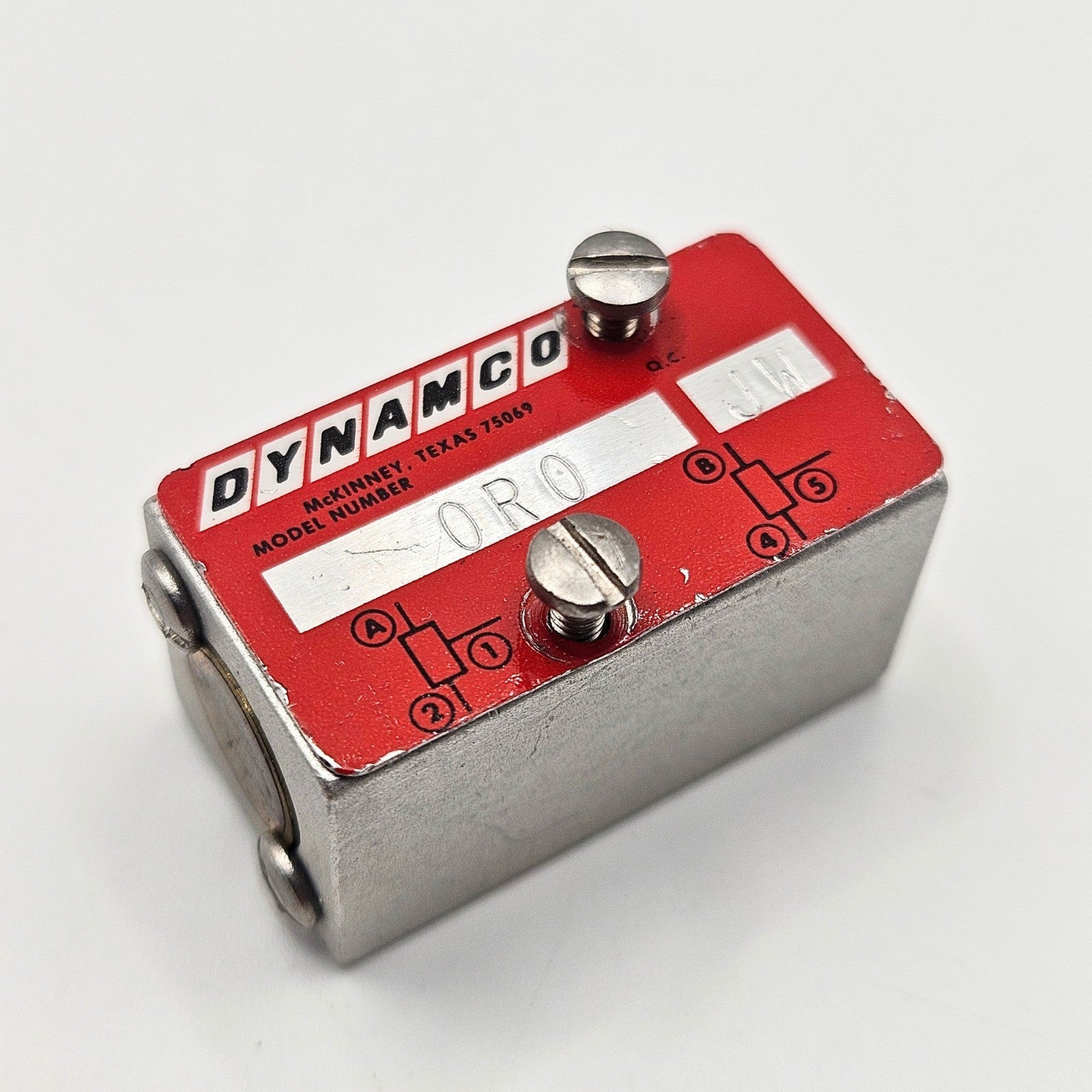 Dynamco 0R0 JW pneumatic control valve for industrial automation systems. American Industrial Parts Group.