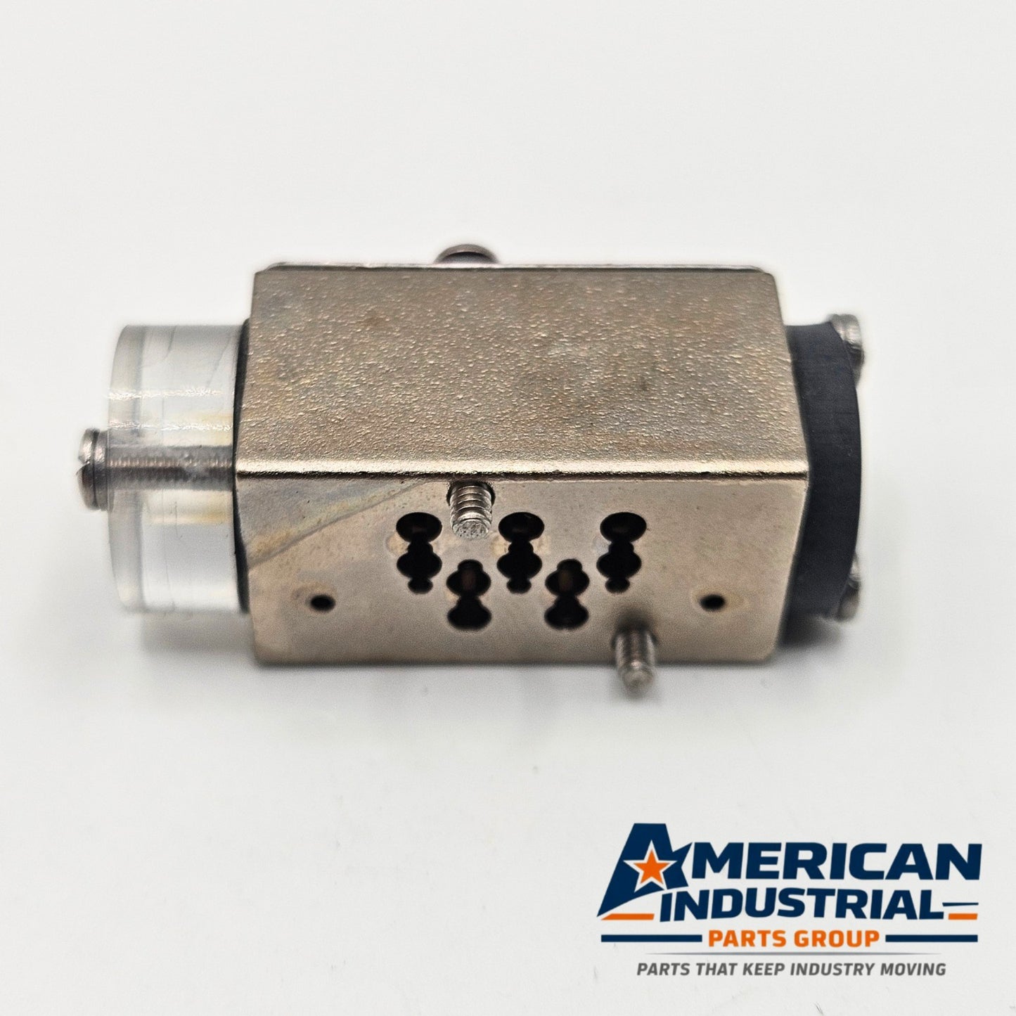 Dynamco D20D0A00 JW pneumatic solenoid valve for replacement parts. American Industrial Parts Group.