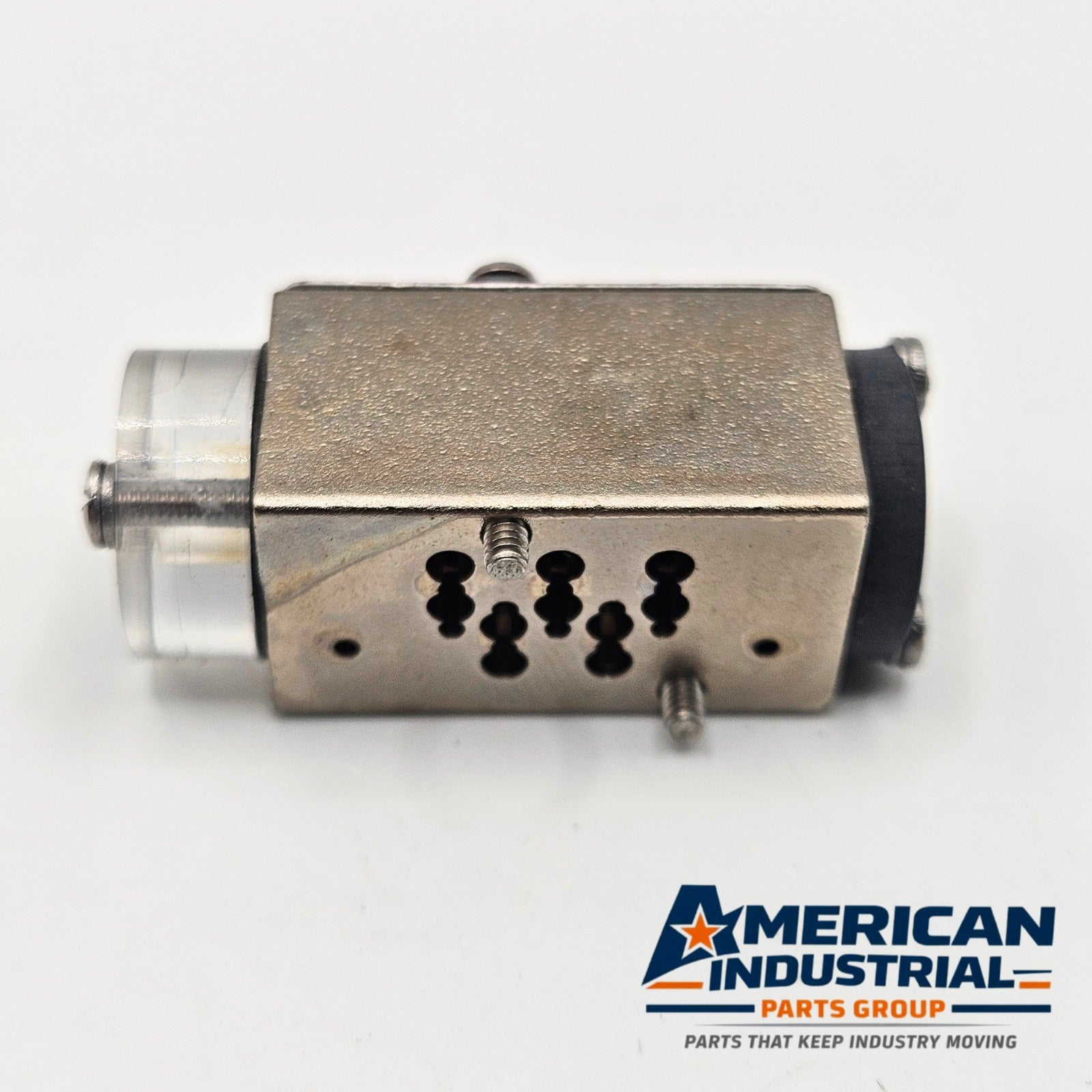 Dynamco D20D0A00 JW pneumatic solenoid valve for replacement parts. American Industrial Parts Group.