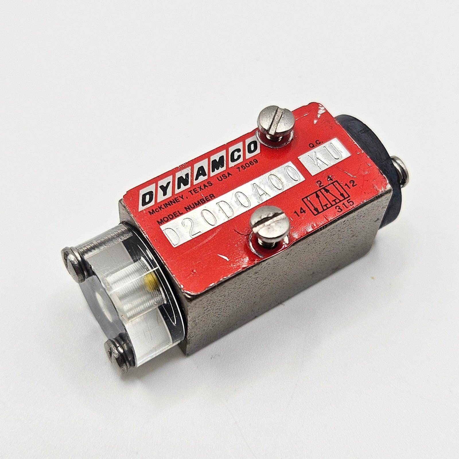 Dynamco D20D0A00 KU pneumatic solenoid valve for industrial automation and MRO applications. American Industrial Parts Group.