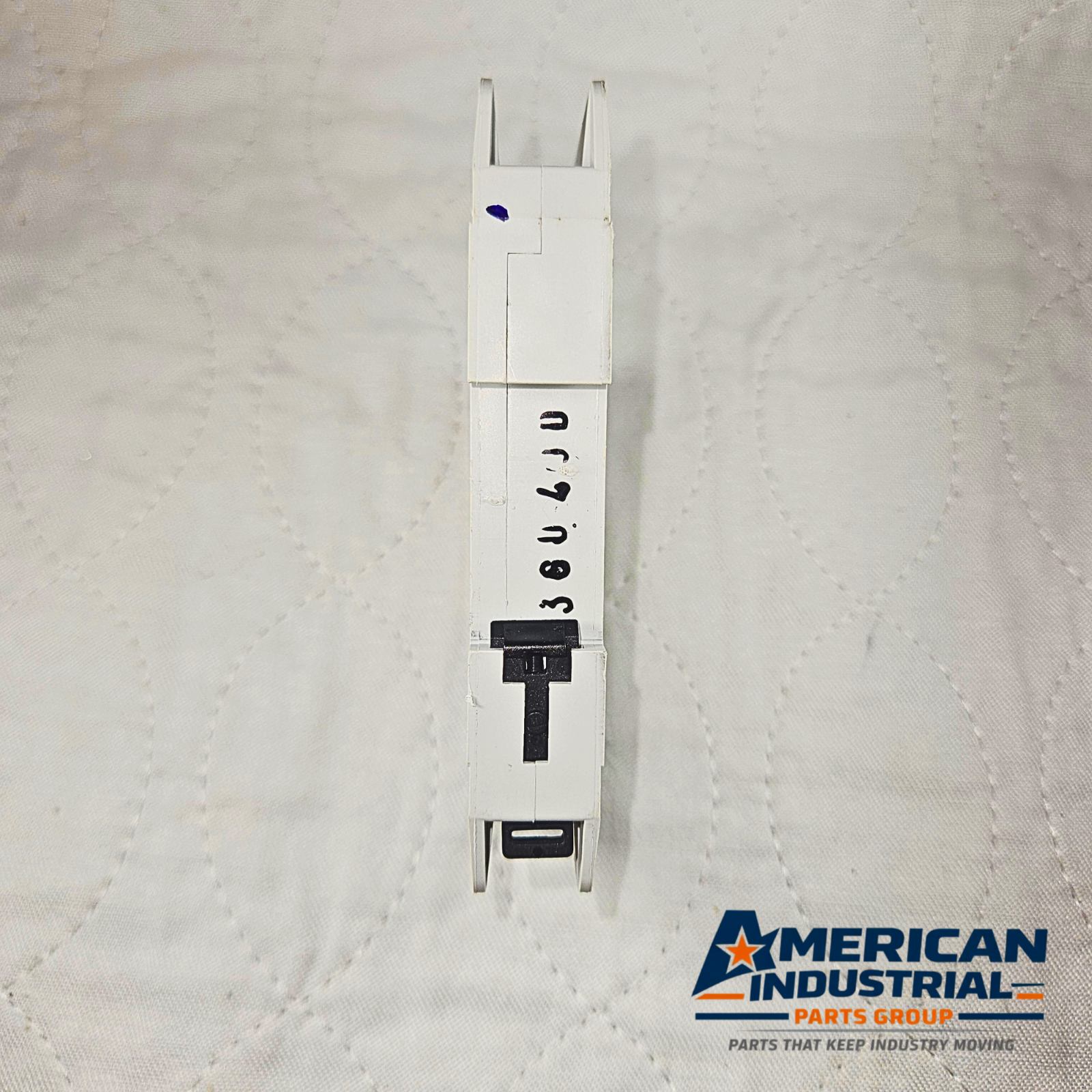 Eaton WMZT1D40 miniature circuit breaker 40A 1-pole DIN rail 240/415V for industrial electrical panels and MRO applications