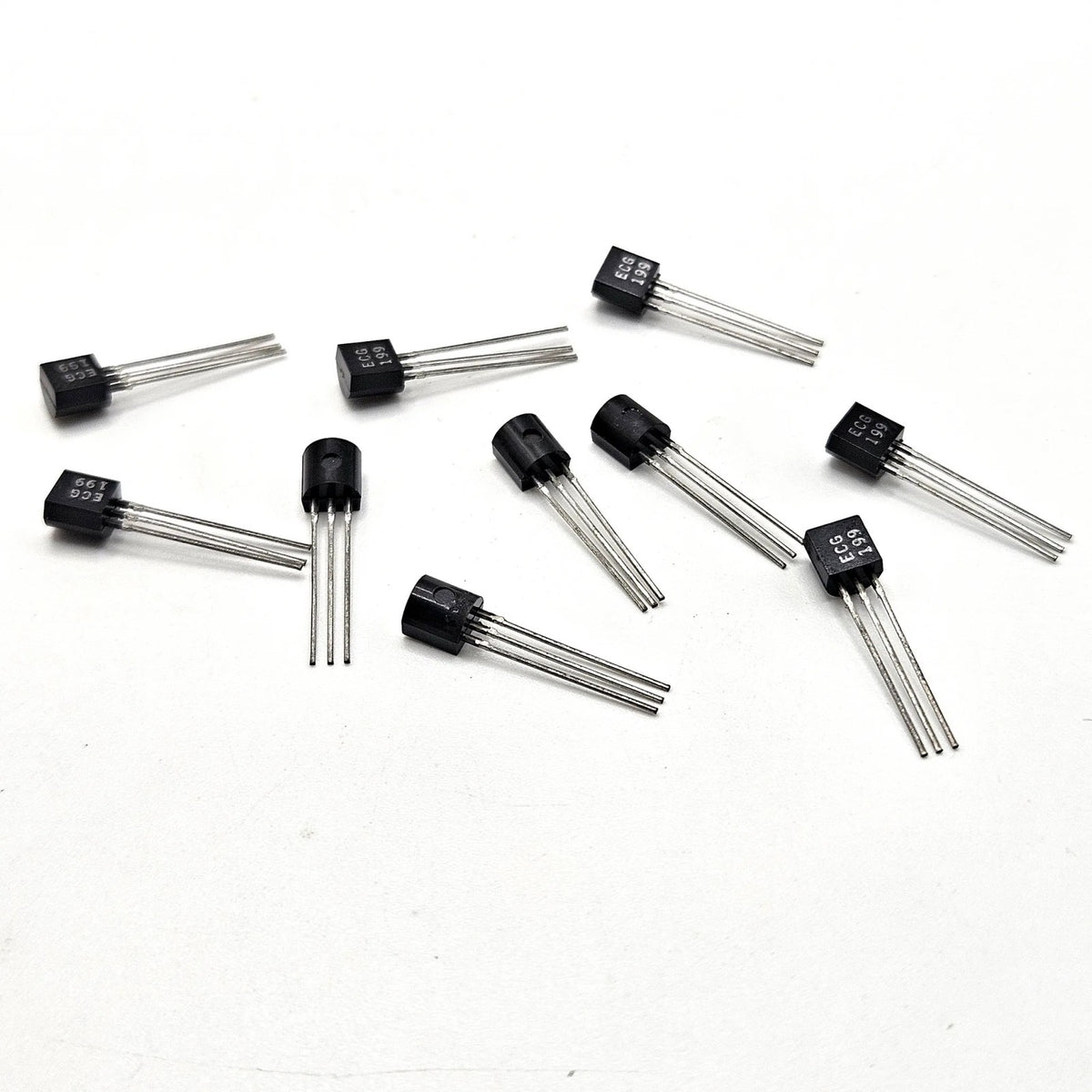 Lot of 10 ECG199 NTE199 NPN silicon low noise high gain transistors TO-92 50V for audio preamplifier and instrumentation repair