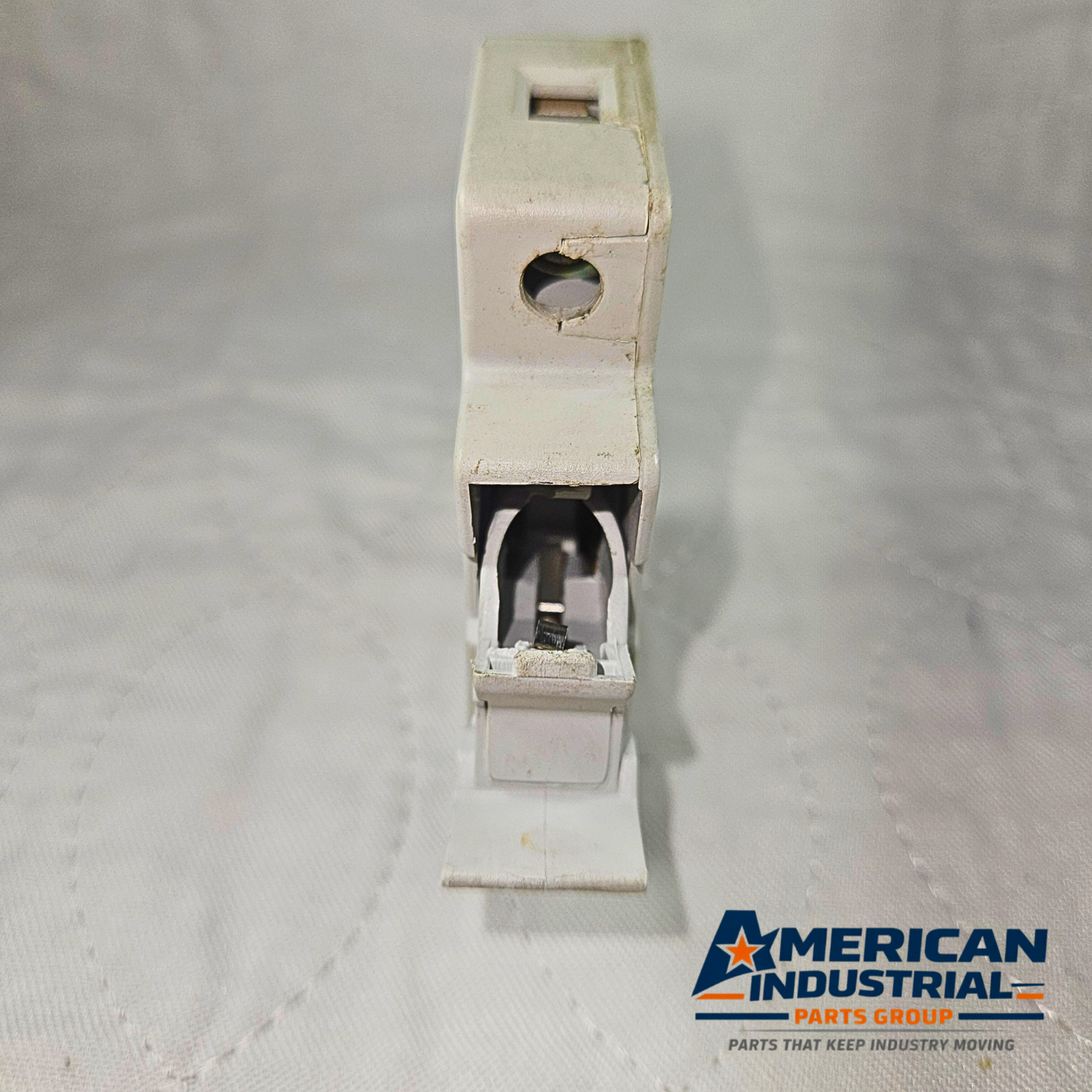 Ferraz Shawmut Ultrasafe Class CC fuse holder 600V 30A DIN rail for industrial electrical panels and MRO applications