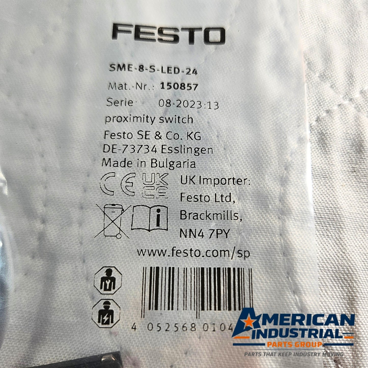 Festo SME-8-LED-24 cylinder sensor reed switch 24V for pneumatic automation systems and industrial control applications
