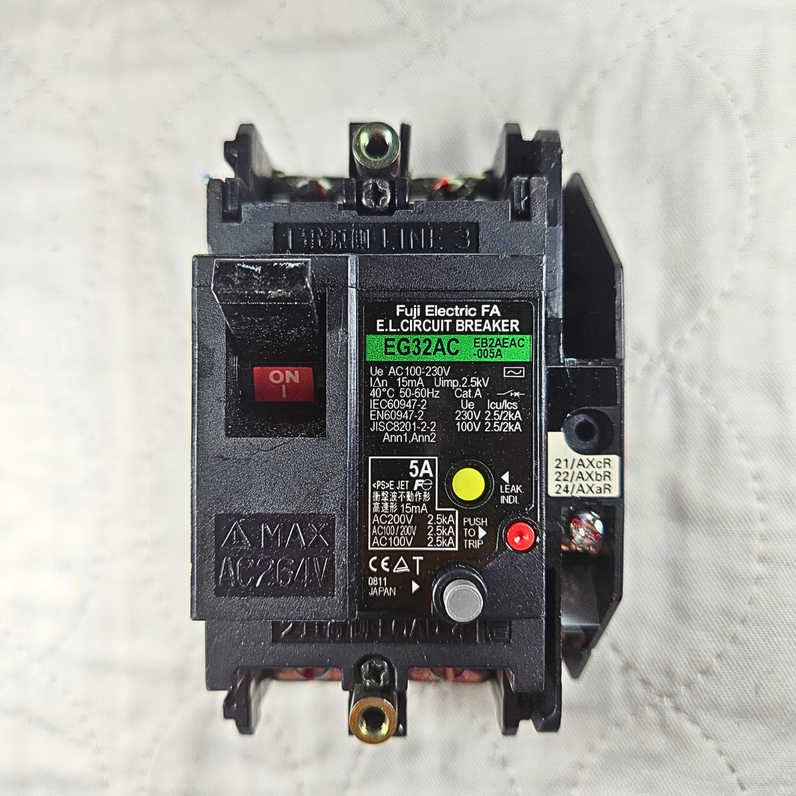 Fuji Electric FA EG32AC earth leakage circuit breaker 5A 100-230VAC for industrial electrical panels and MRO applications
