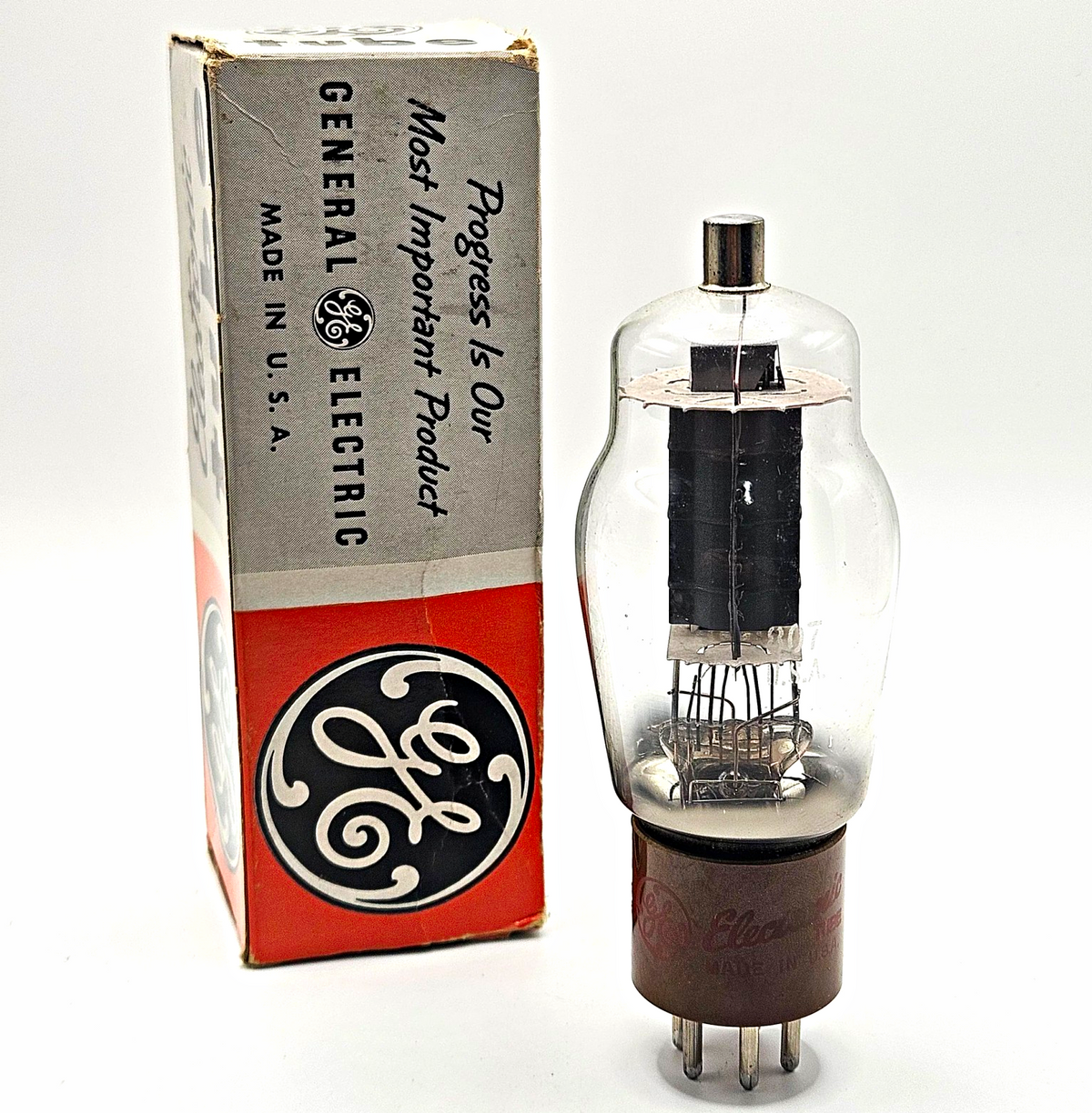 General Electric GE 807 beam power vacuum tube with original box vintage new old stock for amplifier and transmitter restoration