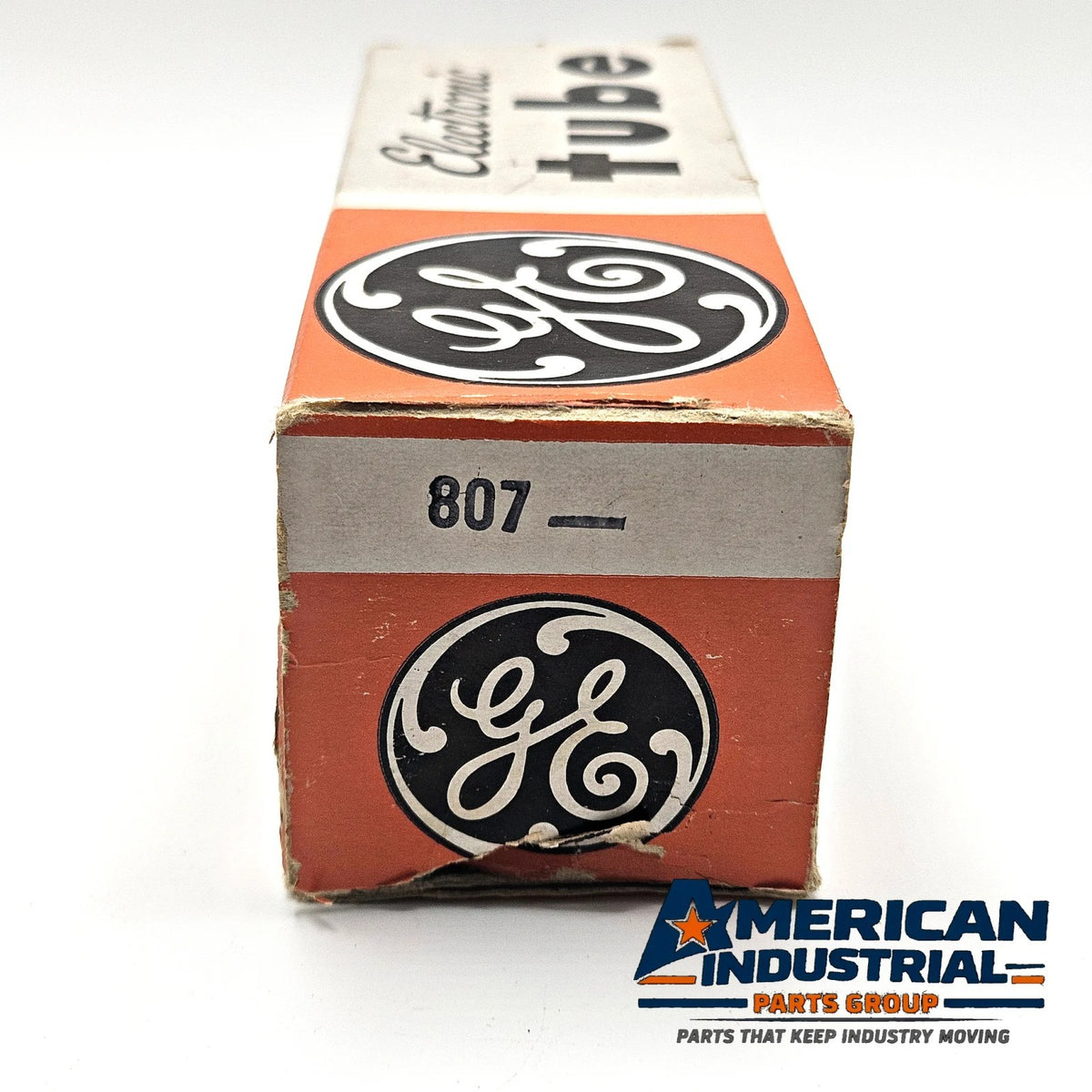 General Electric GE 807 beam power vacuum tube with original box vintage new old stock for amplifier and transmitter restoration