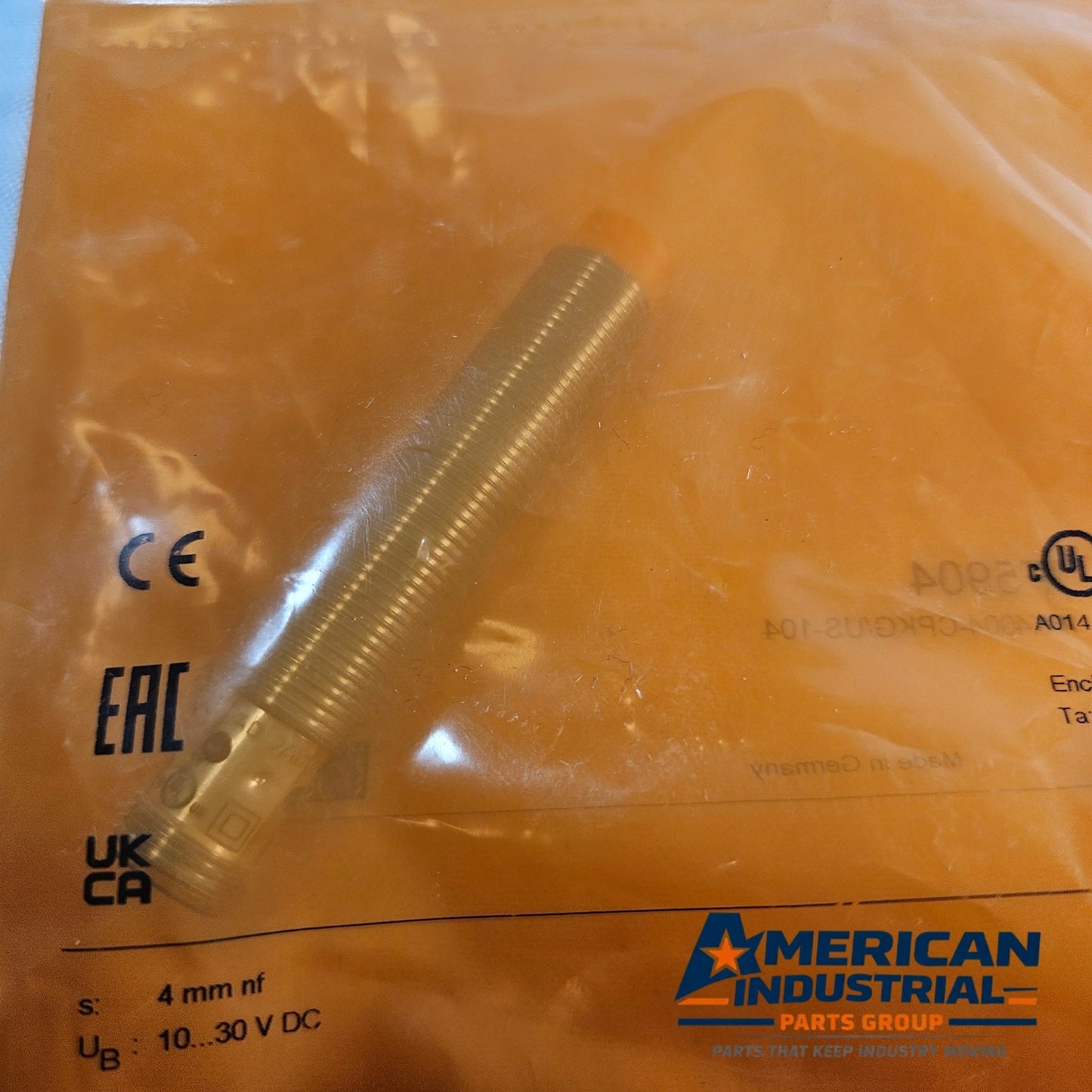 IFM IF5904 IFK4004-CPKG/US-104 inductive proximity sensor for industrial automation systems and machine control