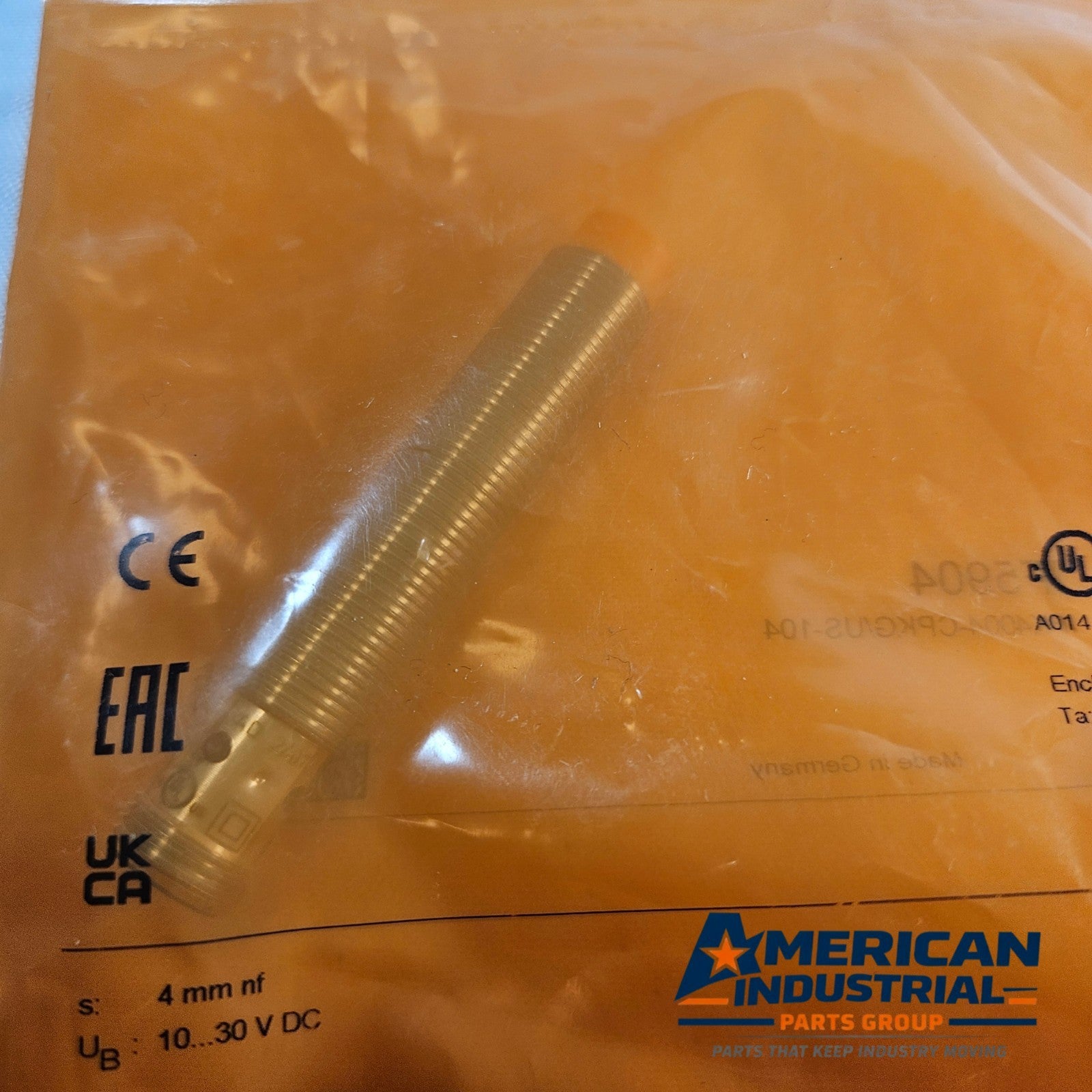 IFM IF5904 IFK4004-CPKG/US-104 inductive proximity sensor for industrial automation systems and machine control