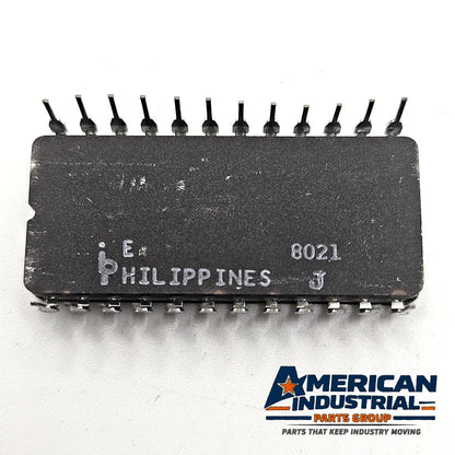 Lot of 17 vintage IM34 PO.E #1 windowed ceramic 24-pin DIP integrated circuits new old stock for legacy equipment repair