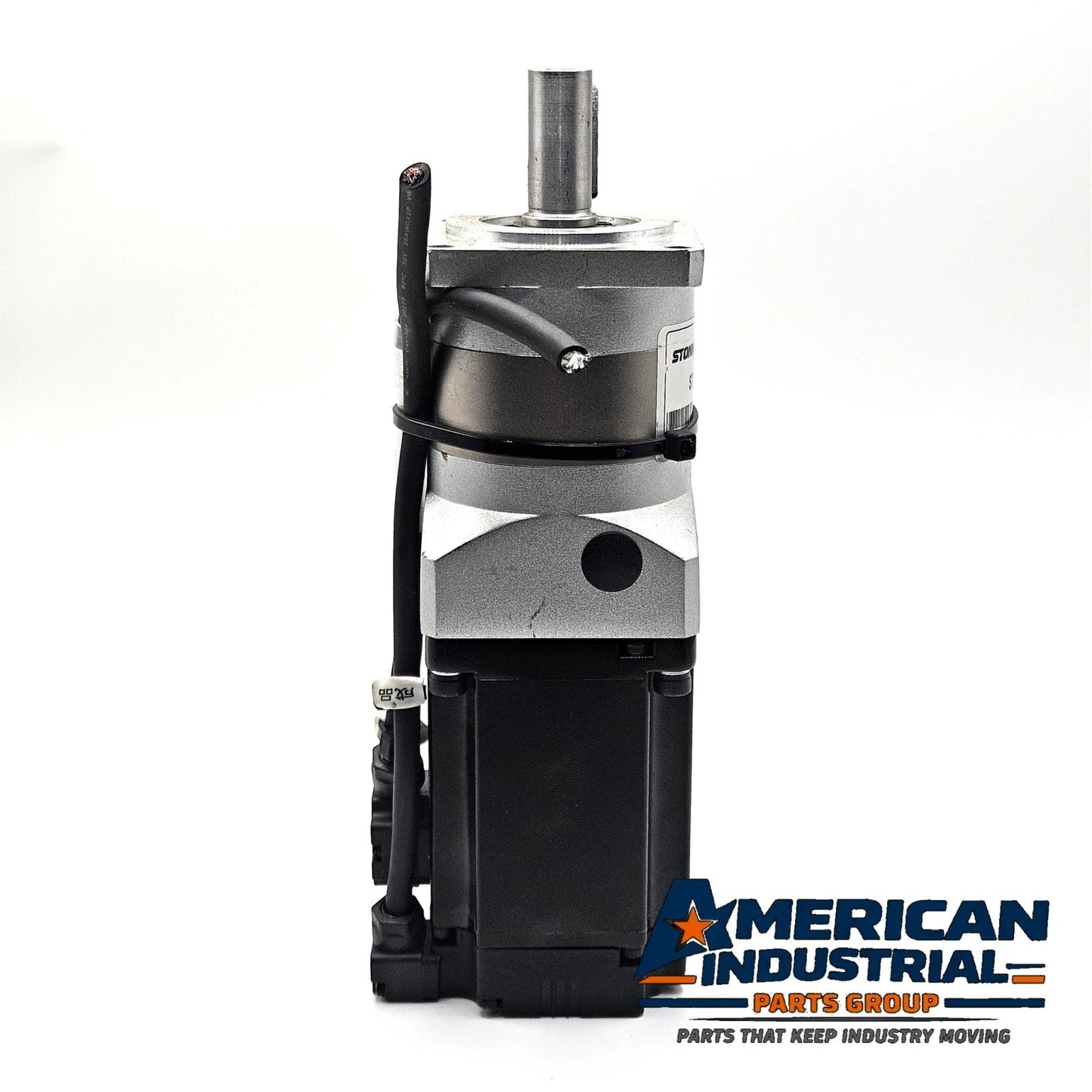 Inovance MS1H1-40B30CB 400W AC servo motor with Stonker STF60-10 planetary gear reducer for industrial motion control