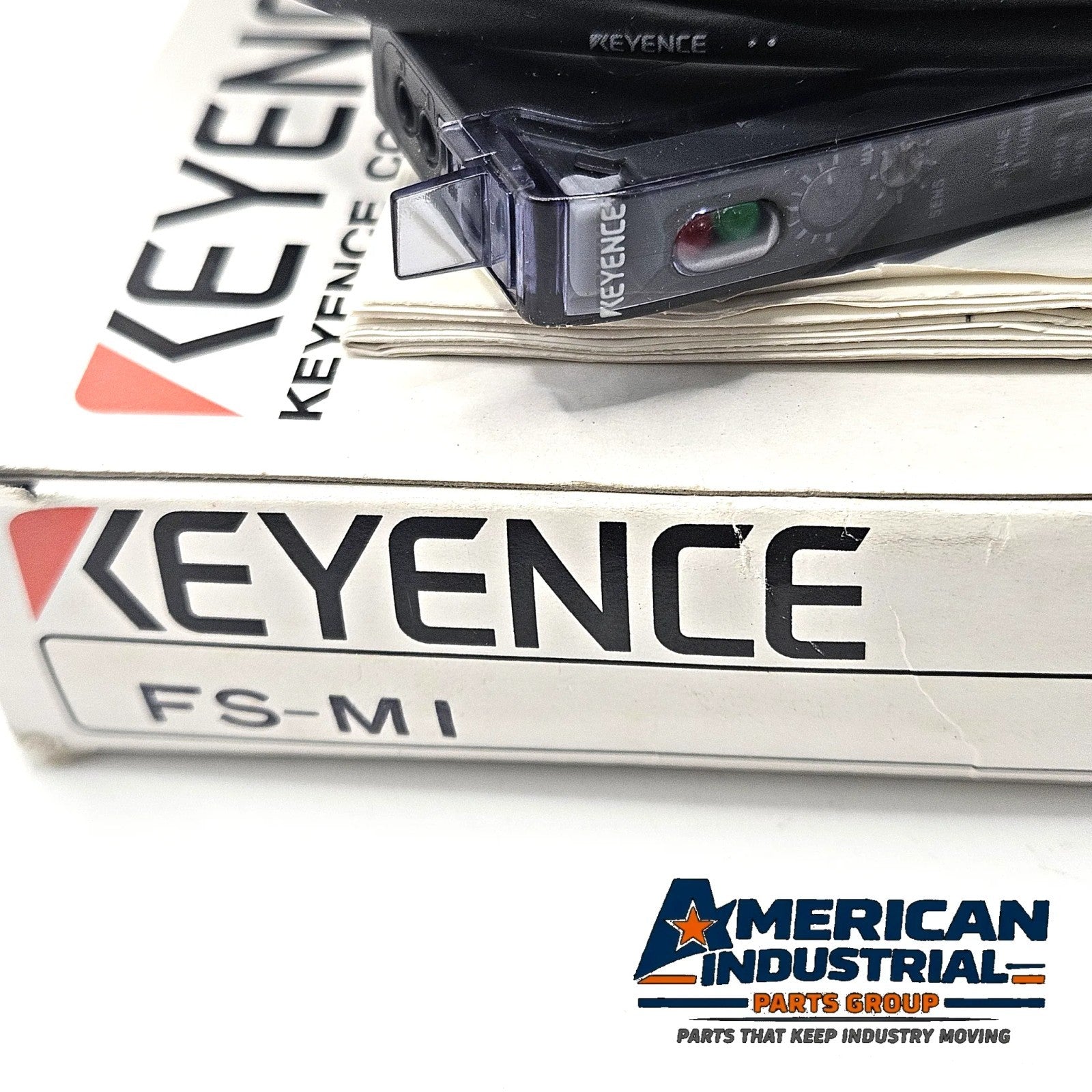 Keyence FS-M1 digital fiber optic sensor amplifier NPN cable type 12-24VDC for industrial automation