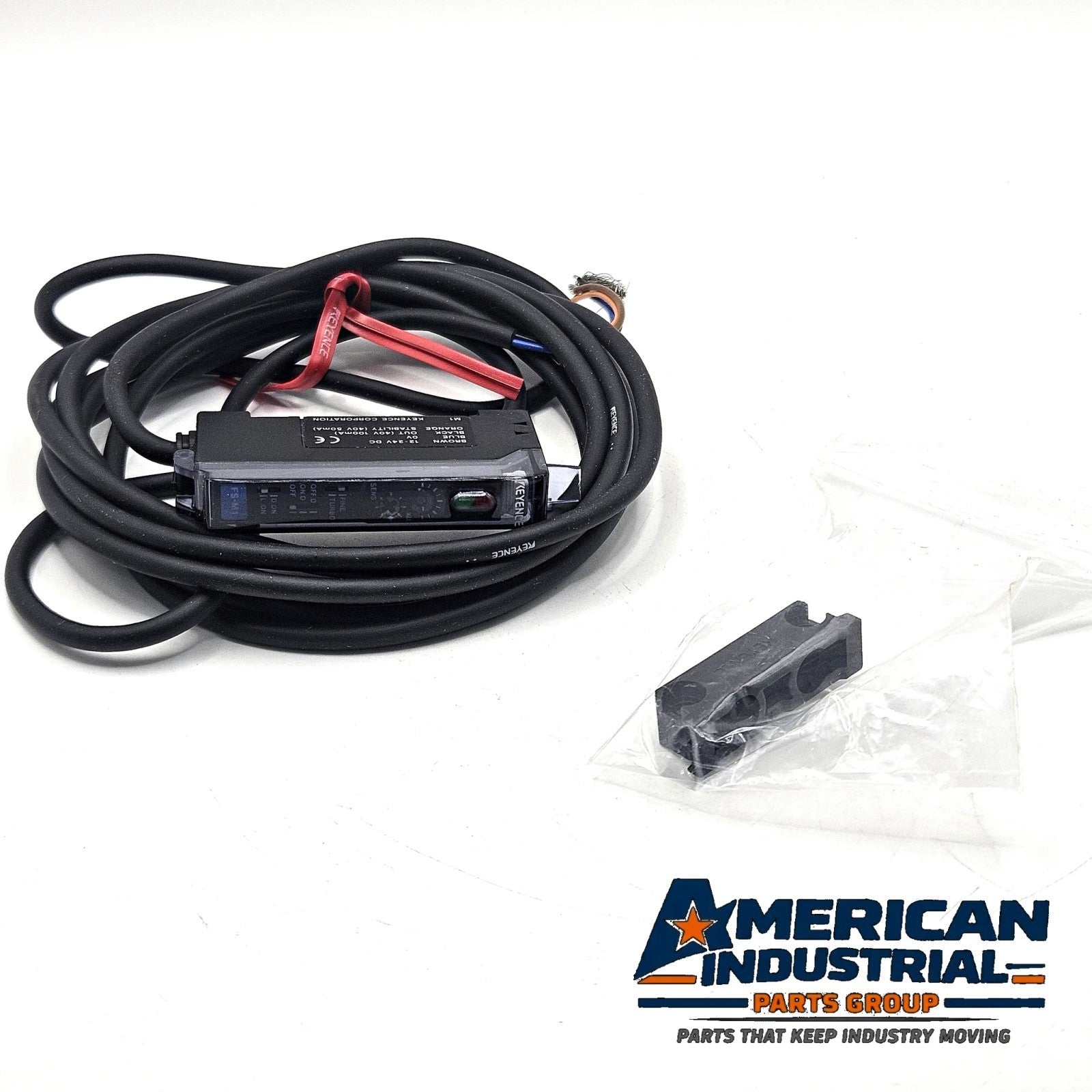 Keyence FS-M1 digital fiber optic sensor amplifier NPN cable type 12-24VDC for industrial automation
