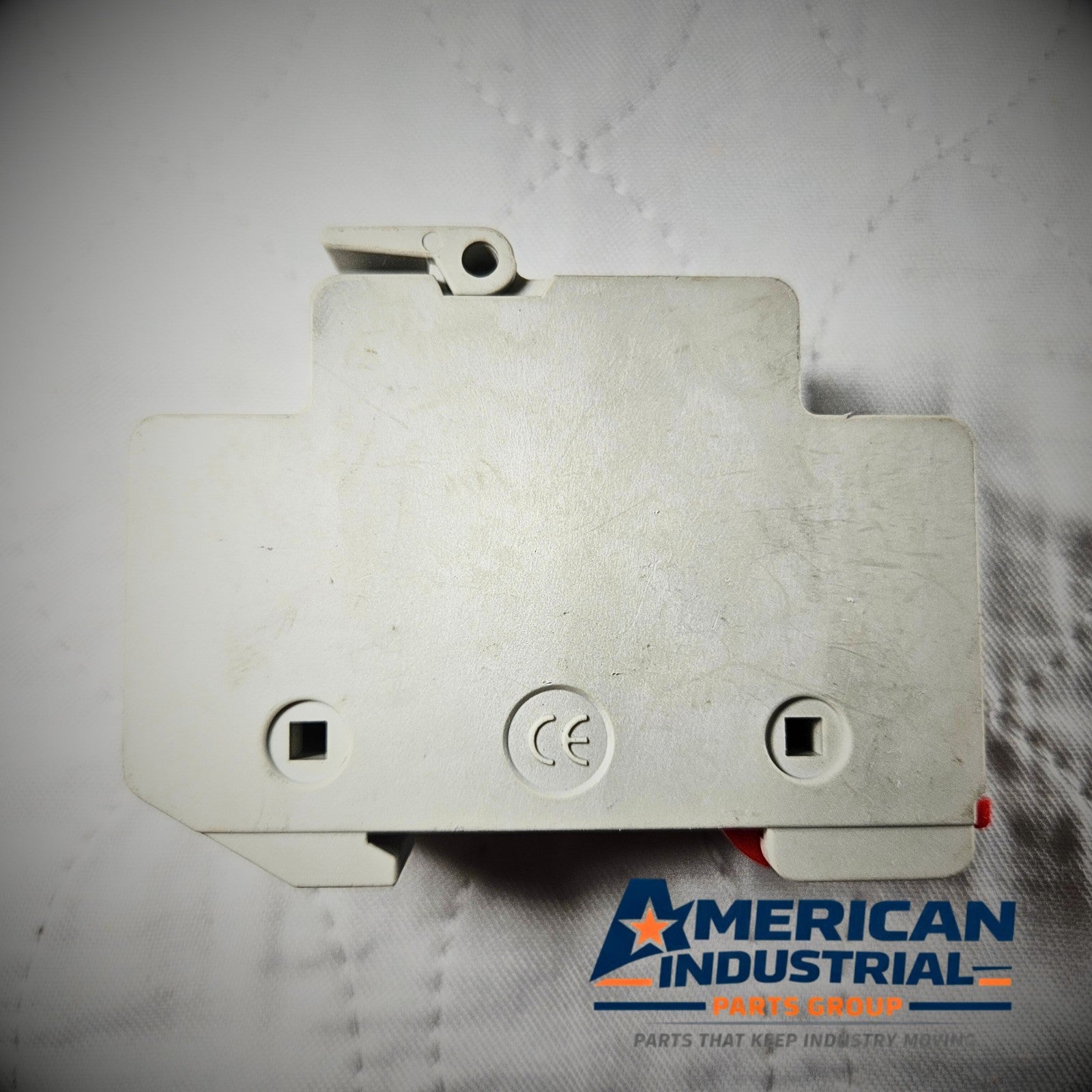 Littelfuse LPSC-ID POWR-SAFE Class CC fuse holder 600V 30A DIN rail for industrial electrical panels and MRO applications