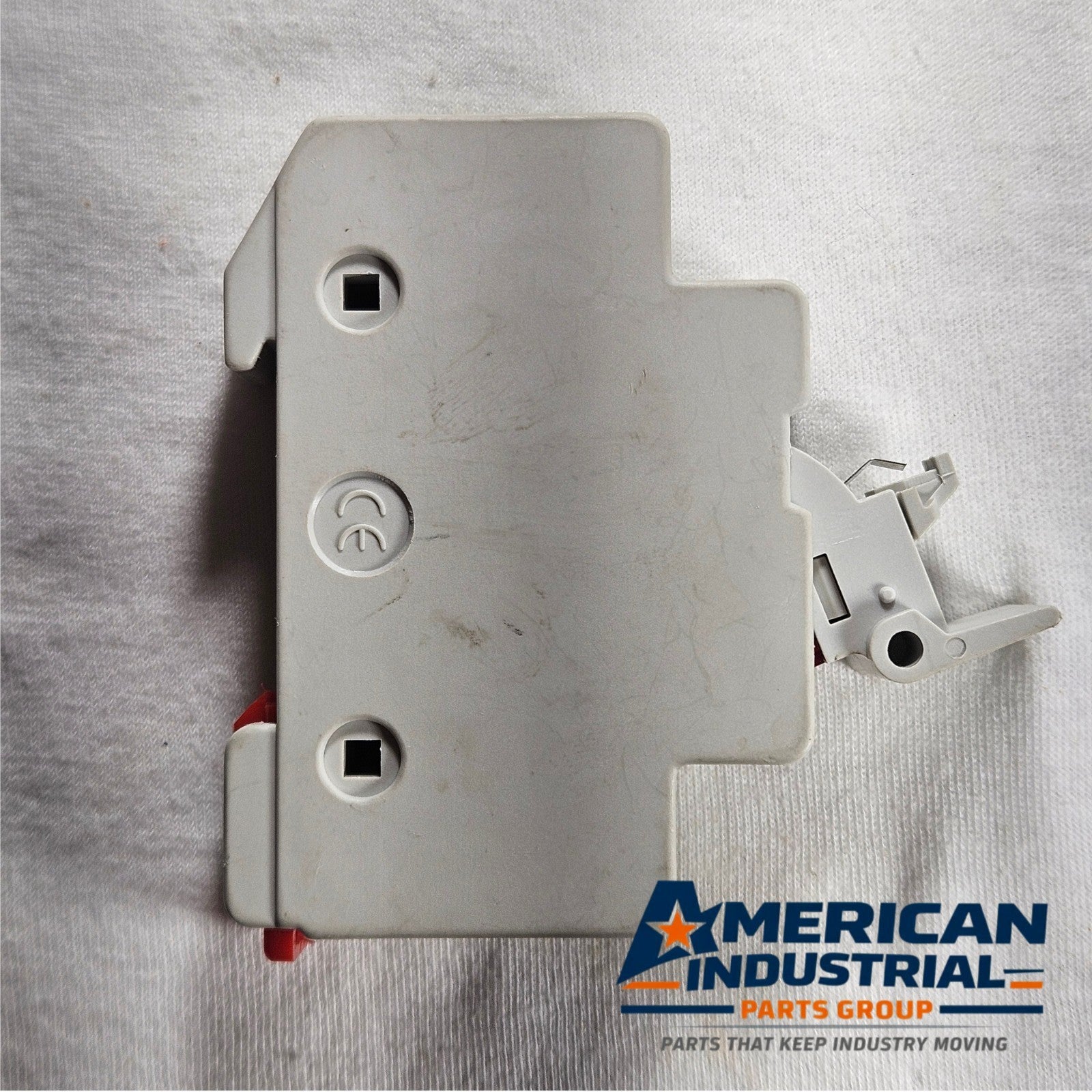 Littelfuse POWR-SAFE 600V 30A Class CC fuse holder for industrial electrical panels and MRO applications